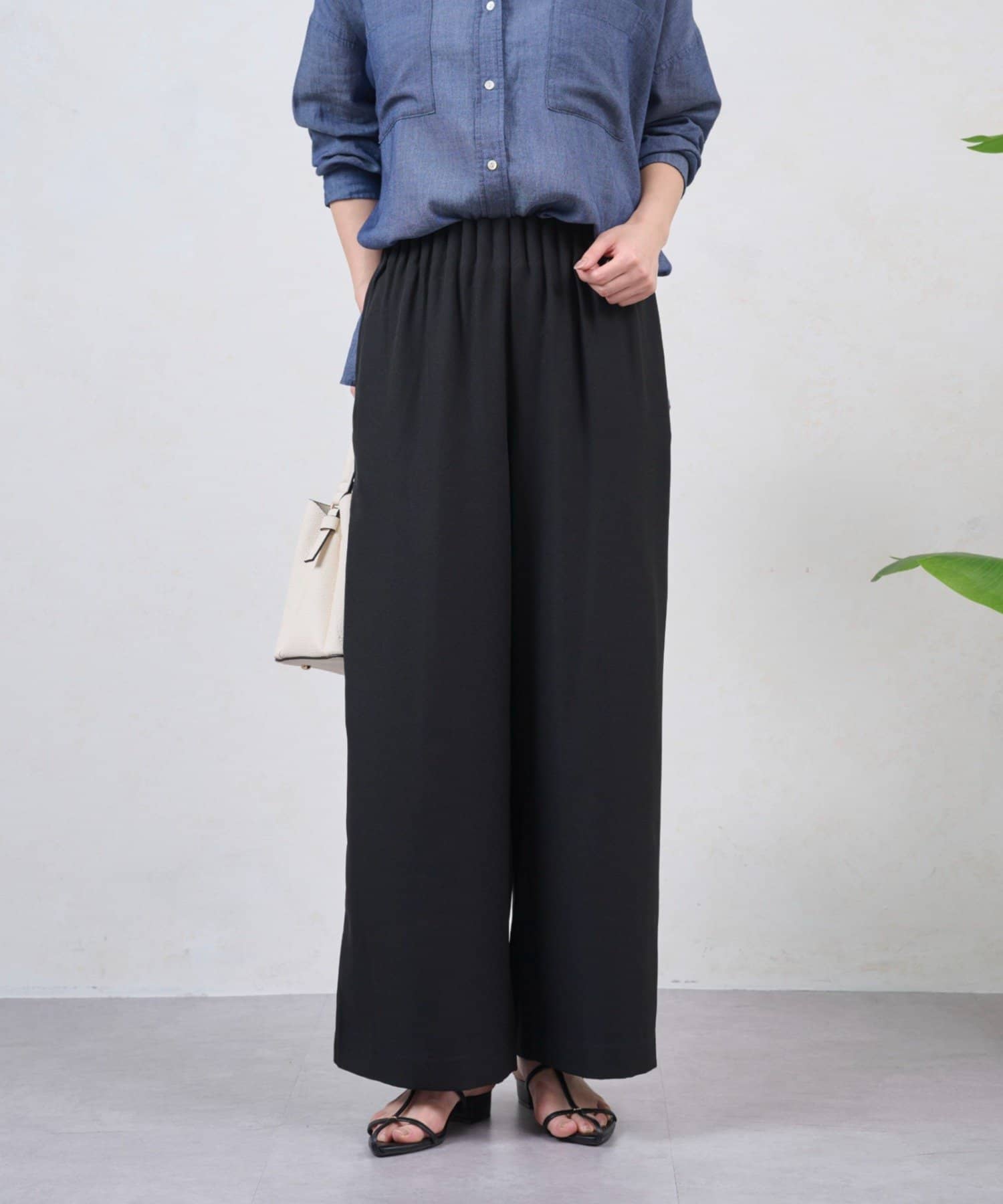 Jena　espace merveilleux(ジェナ　エスパスメルヴェイユ) ジョーゼットキャタピラーパンツ