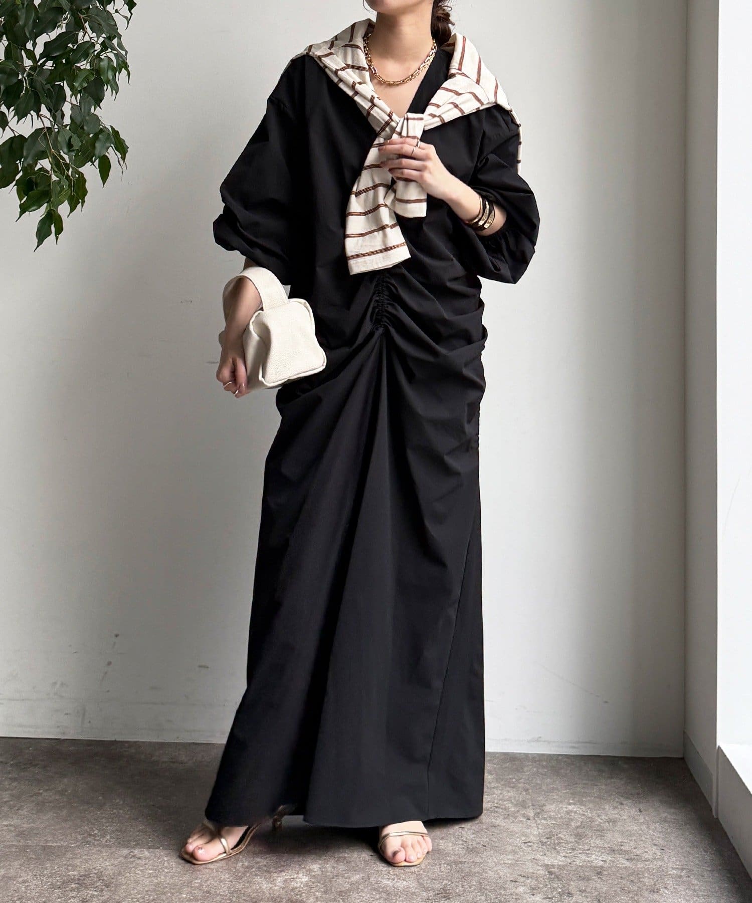 DOUDOU(ドゥドゥ) ギャザードロストワンピース