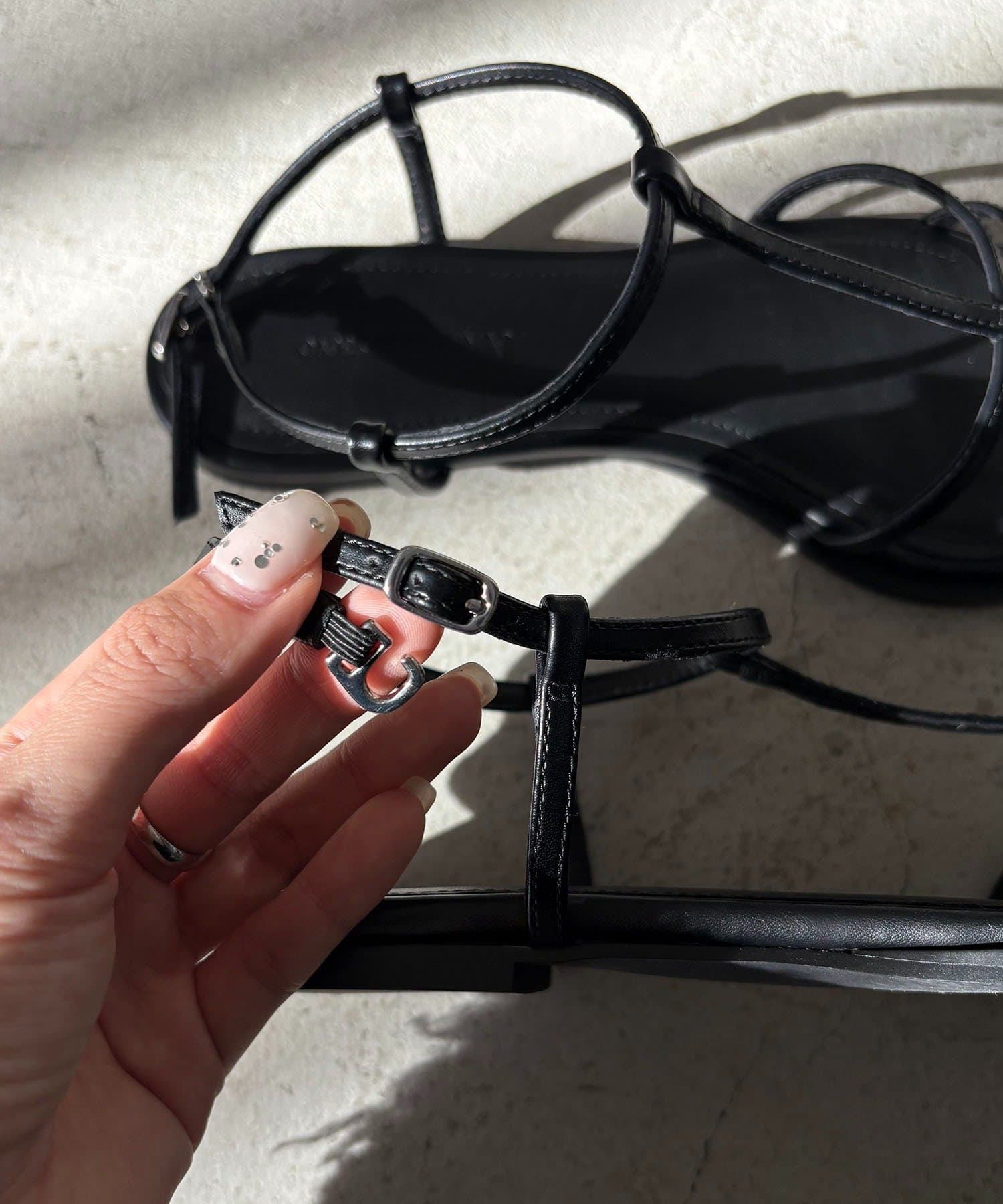 CAPRICIEUX LE'MAGE(カプリシュレマージュ) Tストラップサンダル