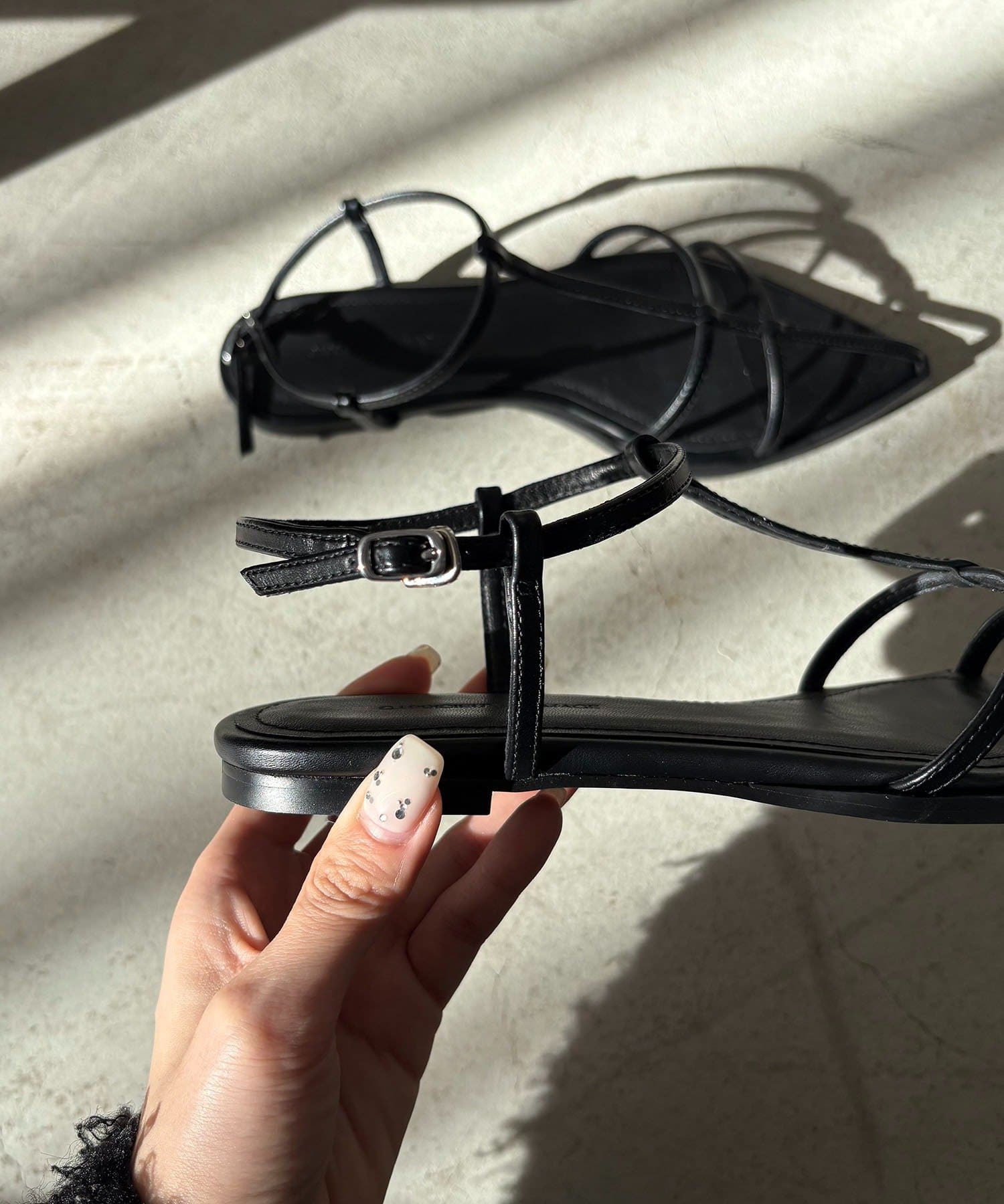 CAPRICIEUX LE'MAGE(カプリシュレマージュ) Tストラップサンダル