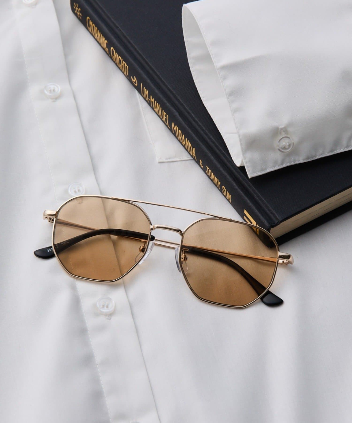 COLONY 2139(コロニー トゥーワンスリーナイン) ダブルブリッジクラシックサングラス