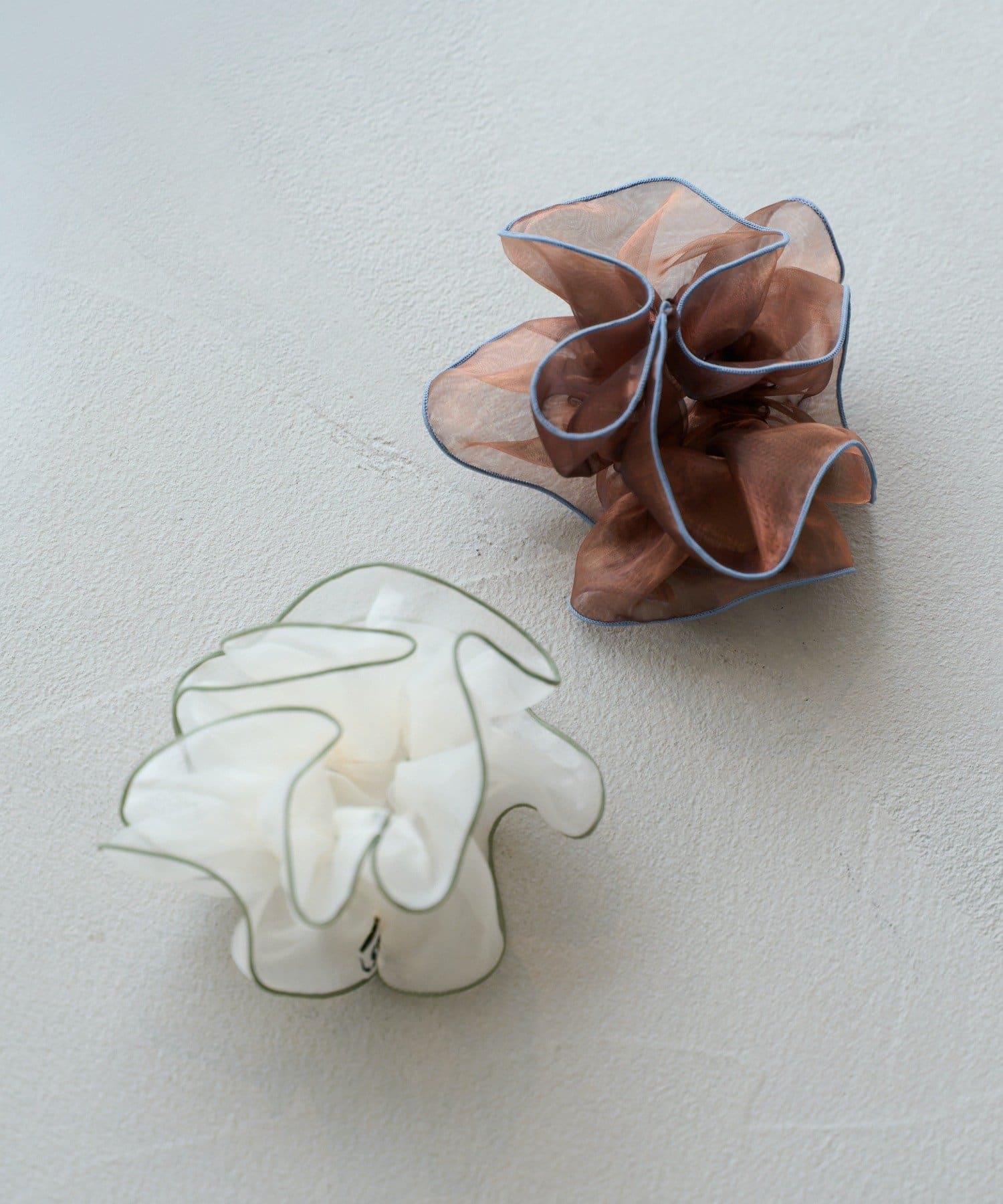 Kastane(カスタネ) 【fiw.】シアーパイピングシュシュ