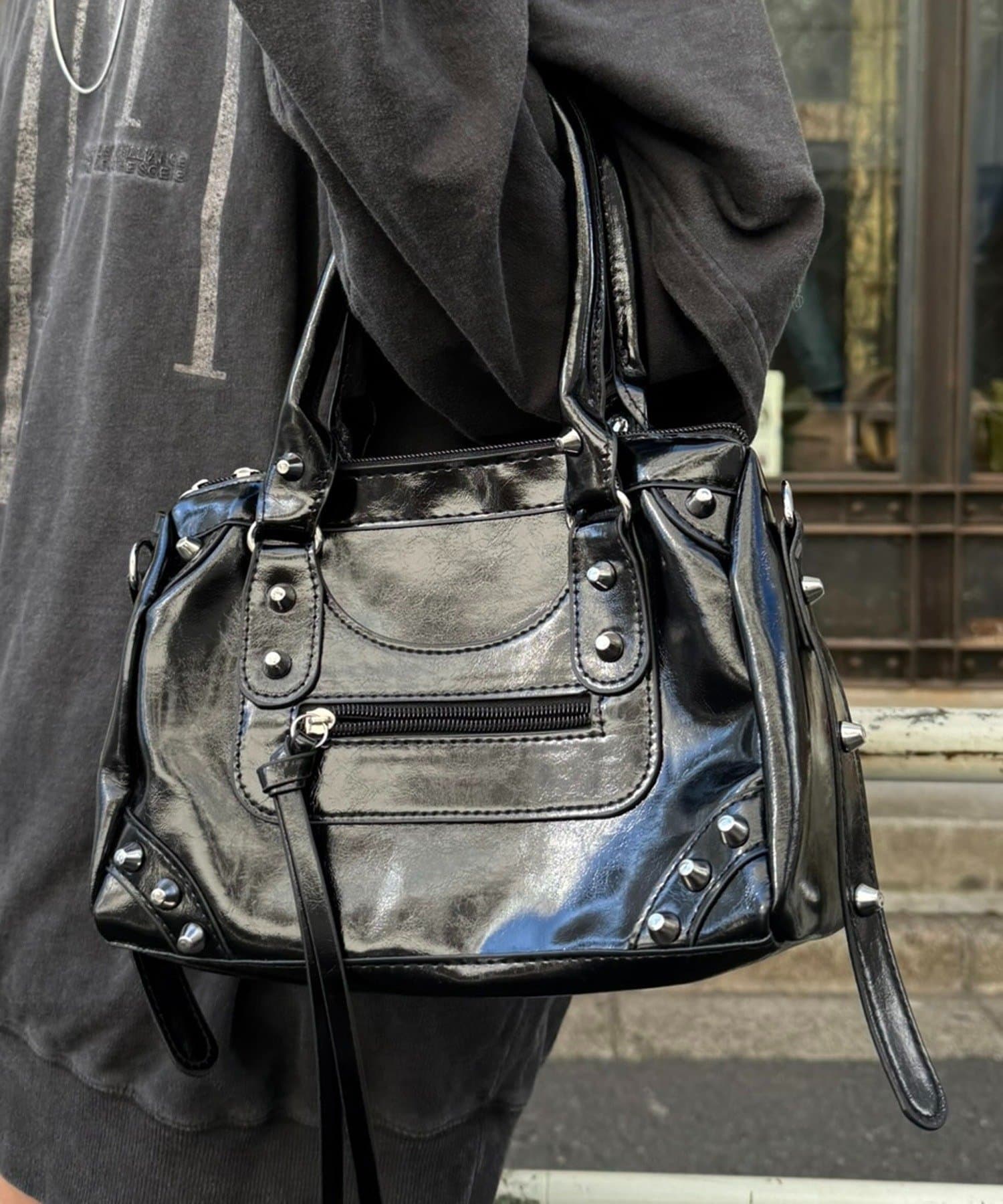 mline(エムライン) [mline]エナメルミニボストン