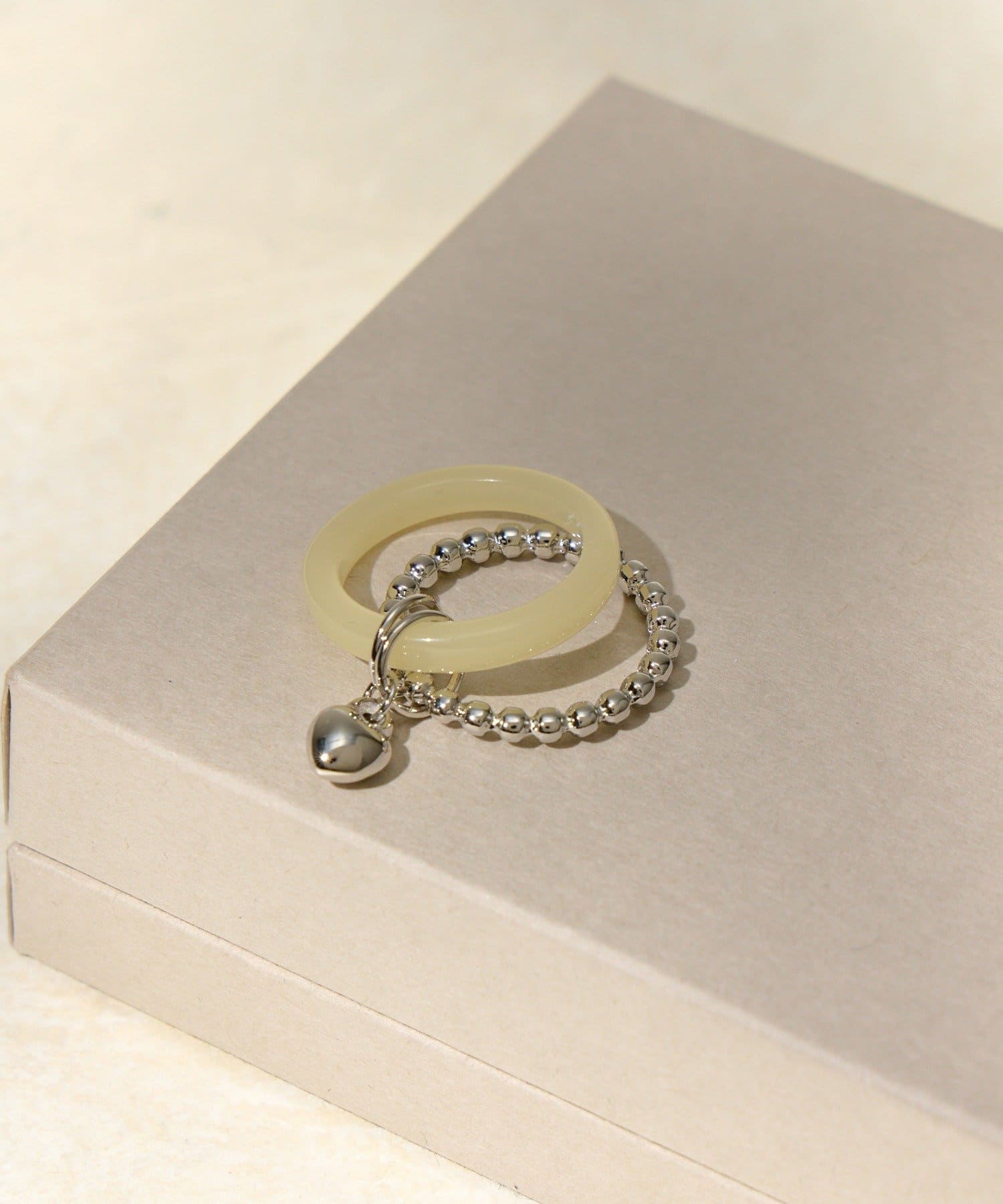 Lattice(ラティス) ハートアクリル2連リング