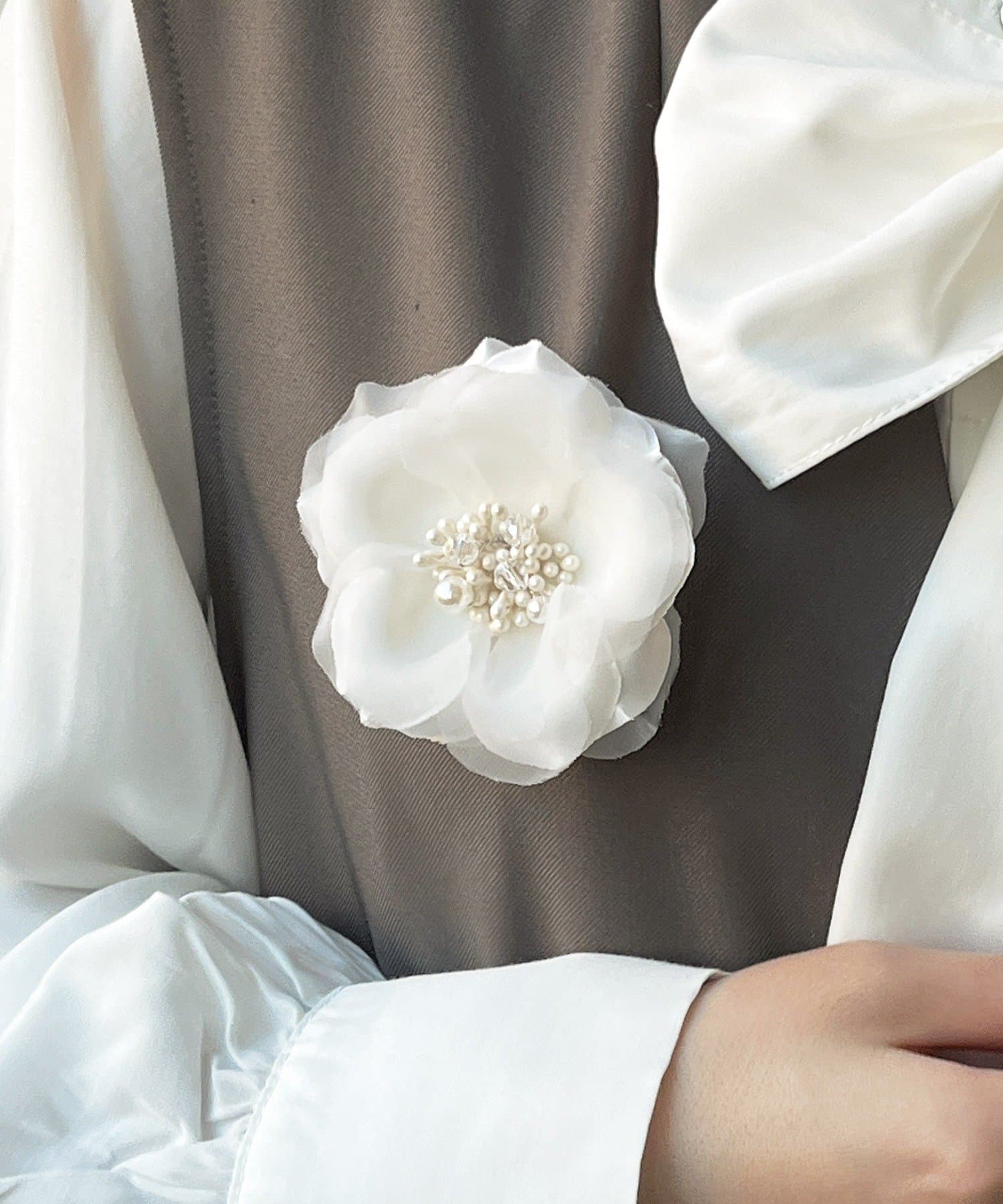 3COINS(スリーコインズ) チュールコサージュ