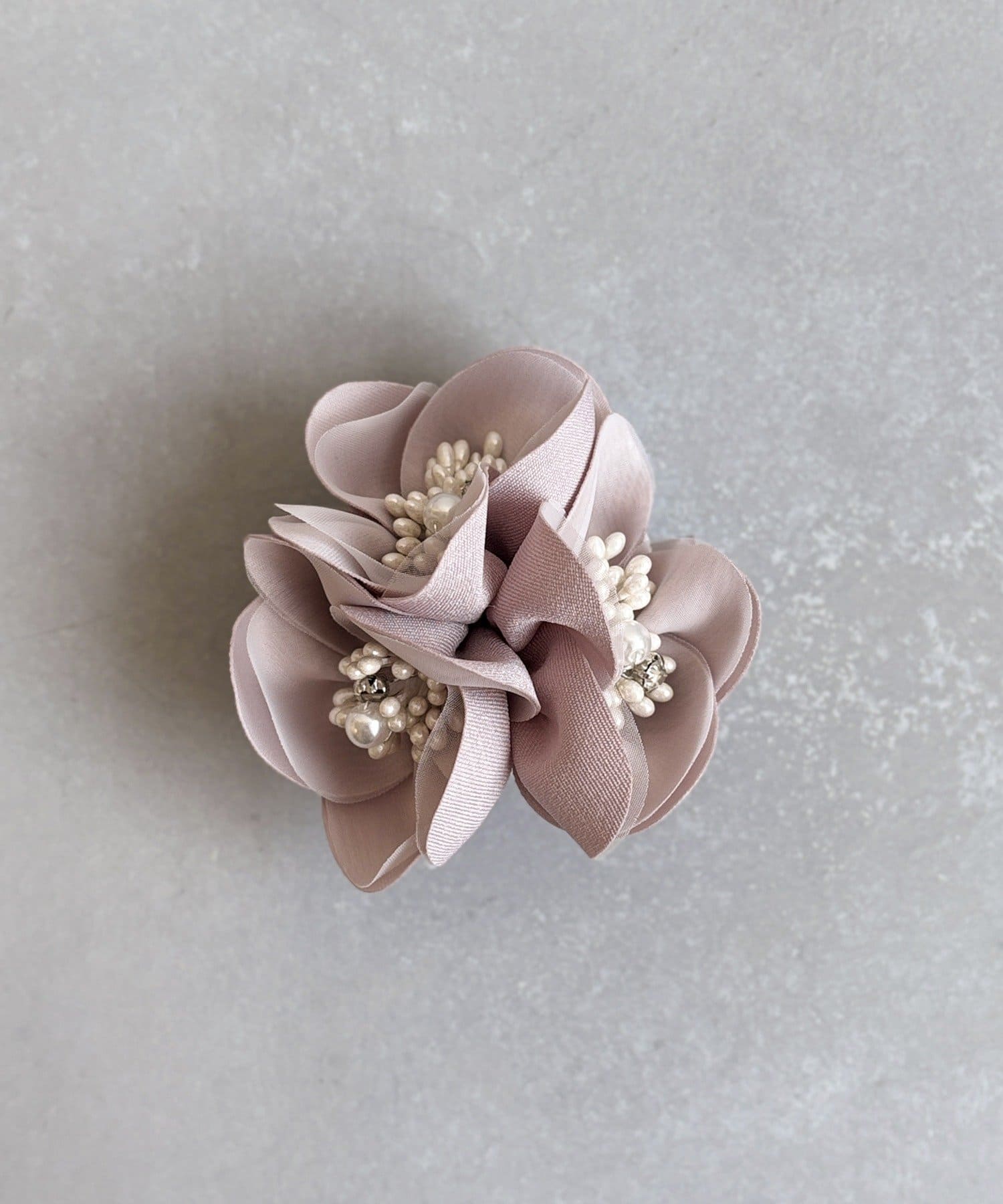 3COINS(スリーコインズ) フラワーMIXコサージュ