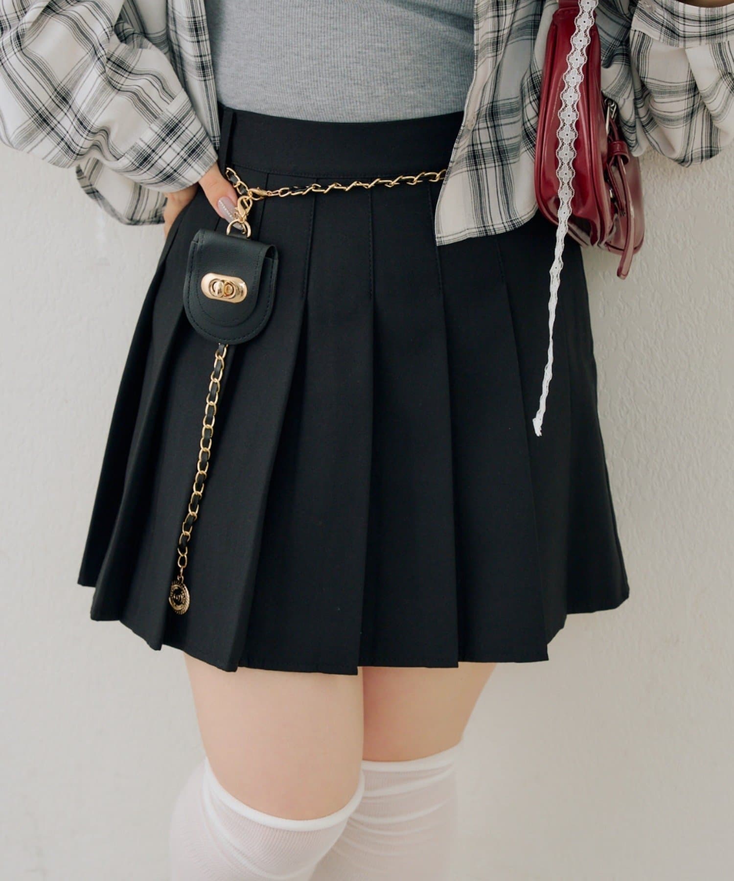 NICE CLAUP / OLIVE des OLIVE OUTLET(ナイスクラップ  / オリーブ デ オリーブ アウトレット) 【continuer】チャーム付プリーツミニスカート