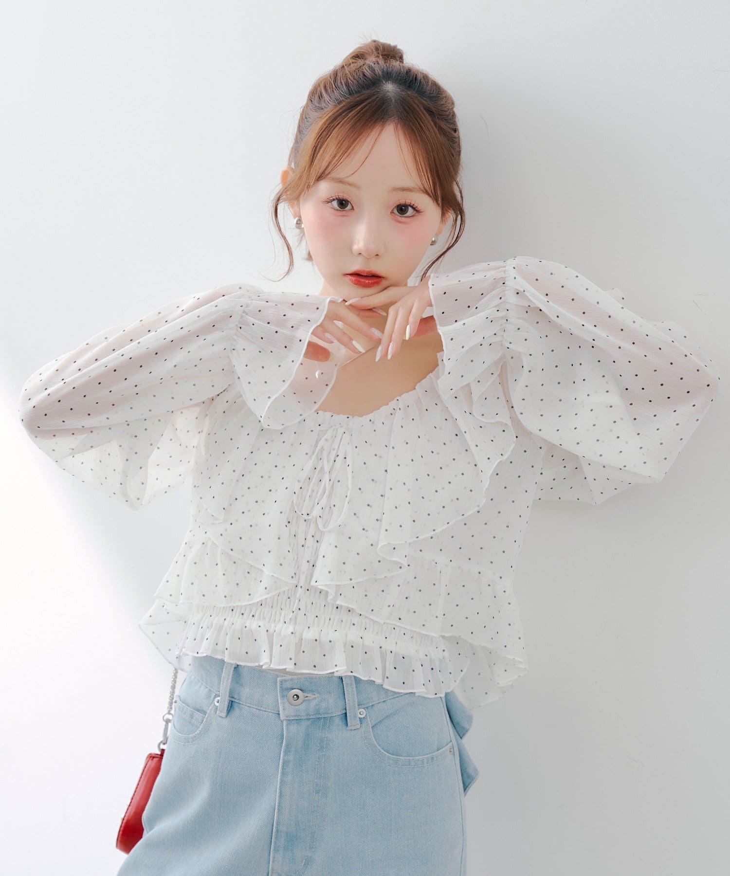 NICE CLAUP / OLIVE des OLIVE OUTLET(ナイスクラップ  / オリーブ デ オリーブ アウトレット) 【continuer】ラッフルブラウス&シャーリングキャミ