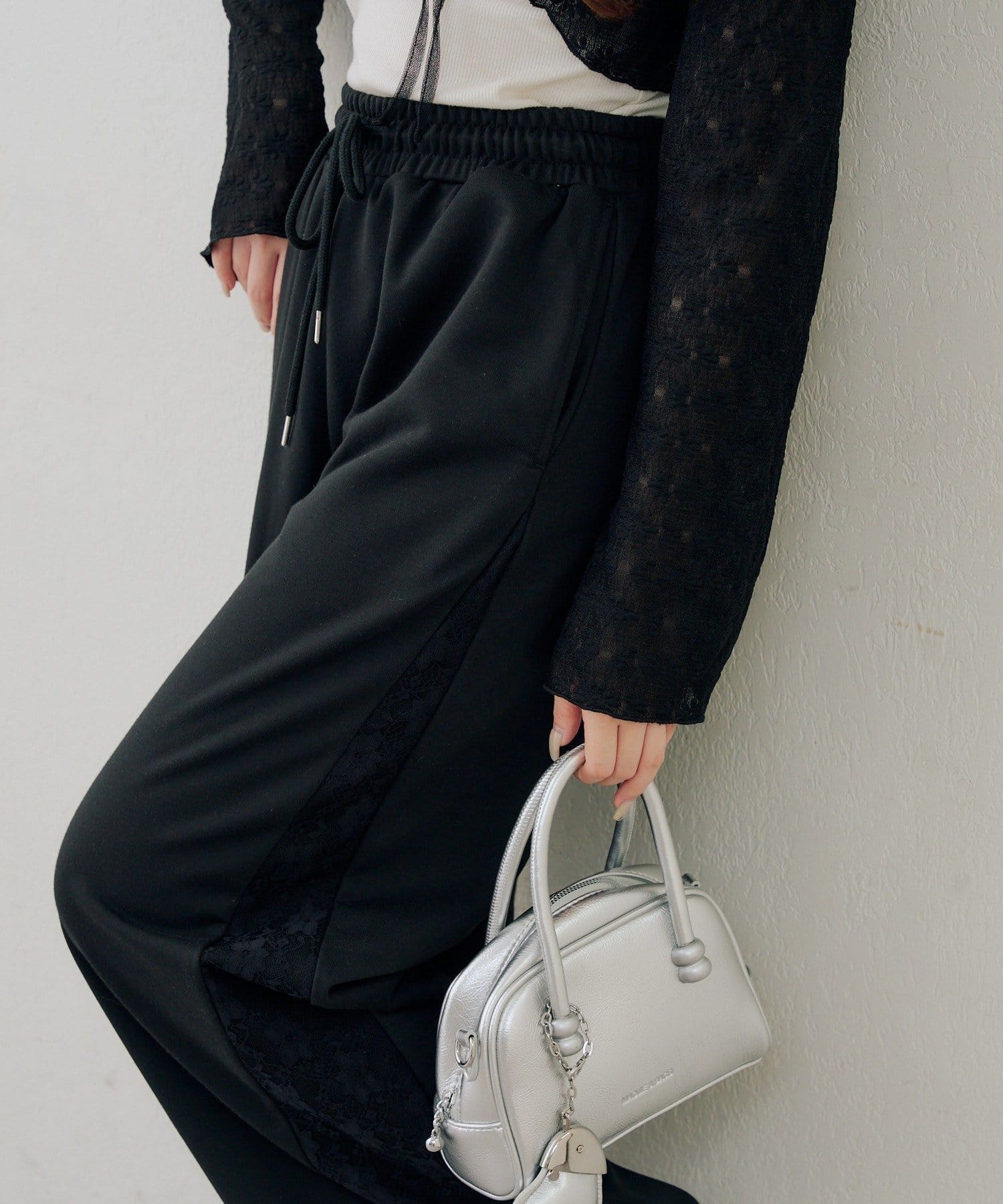 Remind me and forever(リマインドミーアンドフォーエバー) サイドレーススウェットパンツ