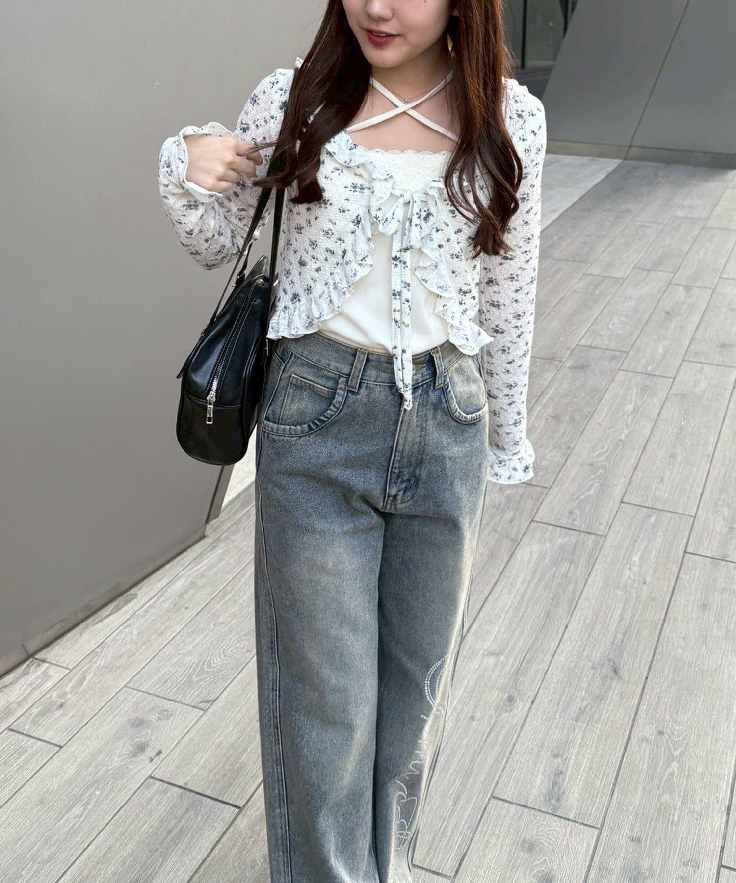 Remind me and forever(リマインドミーアンドフォーエバー) 【美脚見え】キラキラロゴバギーデニム