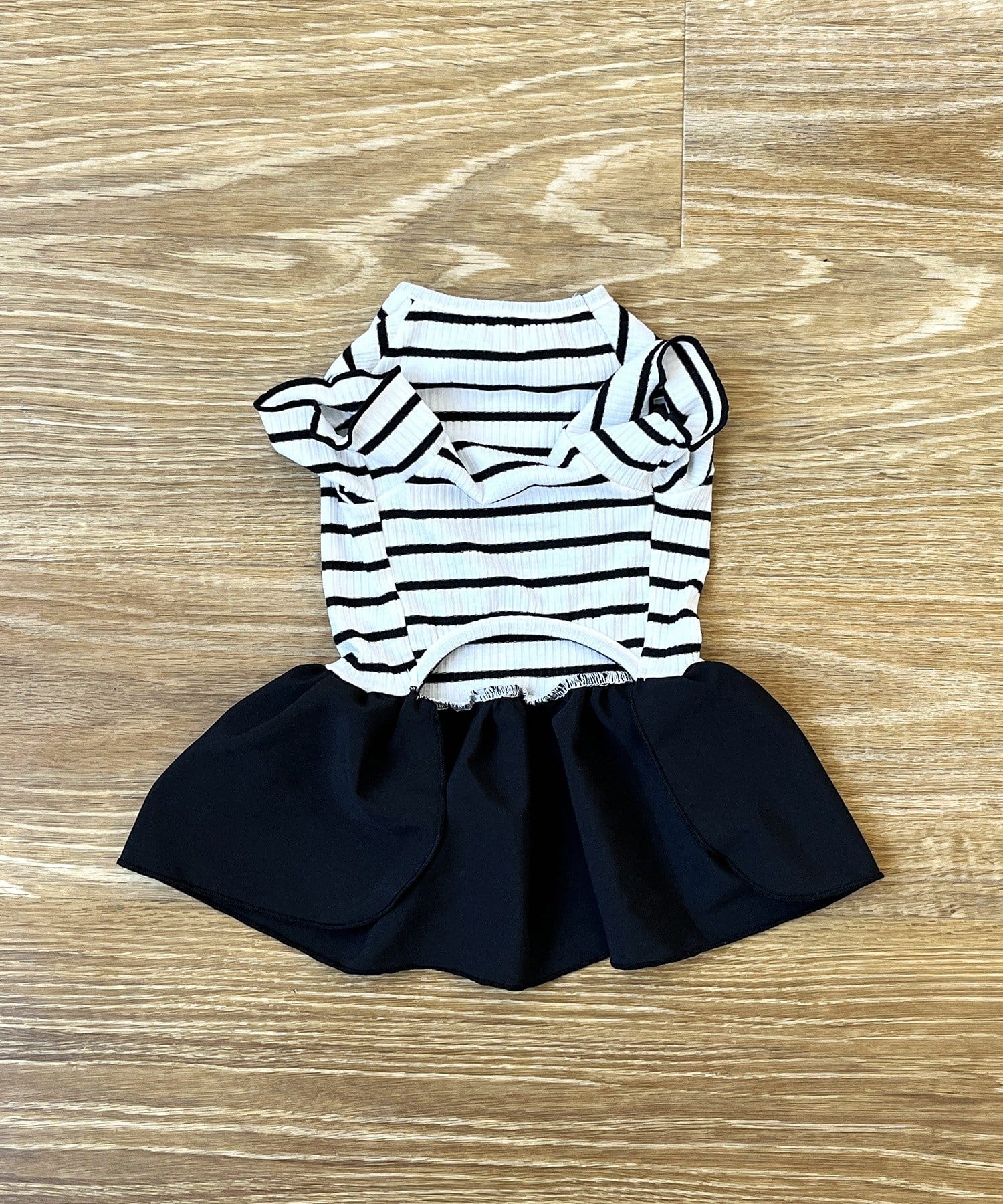 3COINS(スリーコインズ) リボンワンピース：M～L