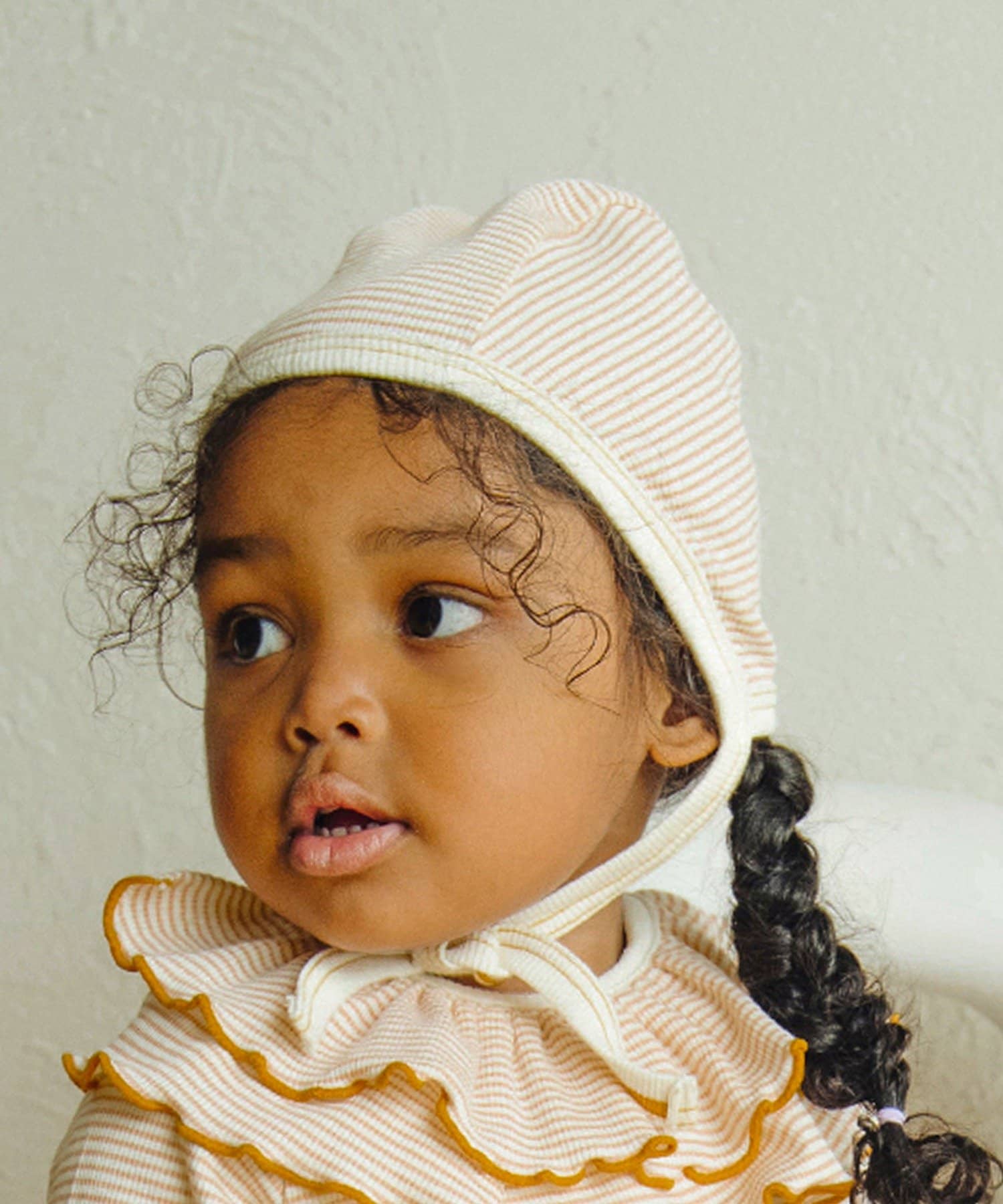 3COINS(スリーコインズ) リブボンネット