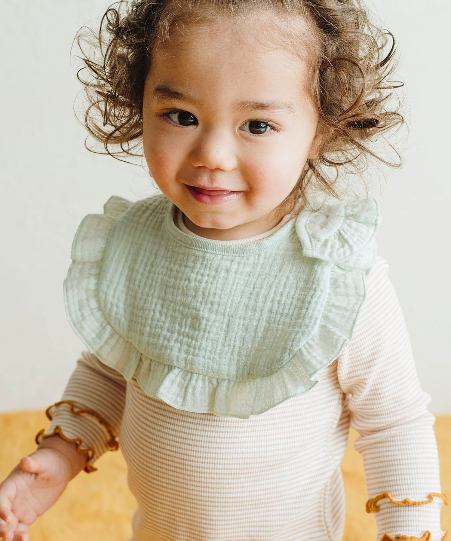 3COINS(スリーコインズ) ガーゼスタイ