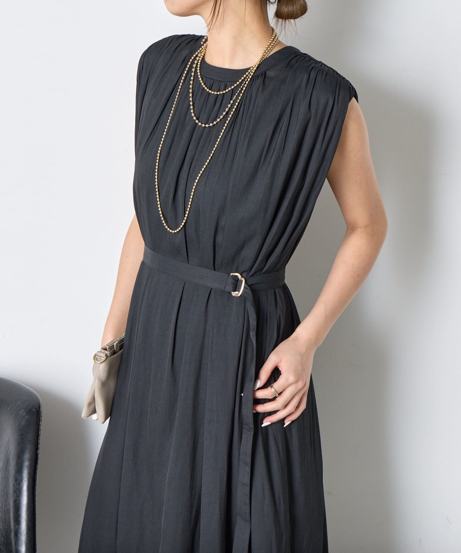 Jena　espace merveilleux(ジェナ　エスパスメルヴェイユ) ベルト付きギャザーワンピ