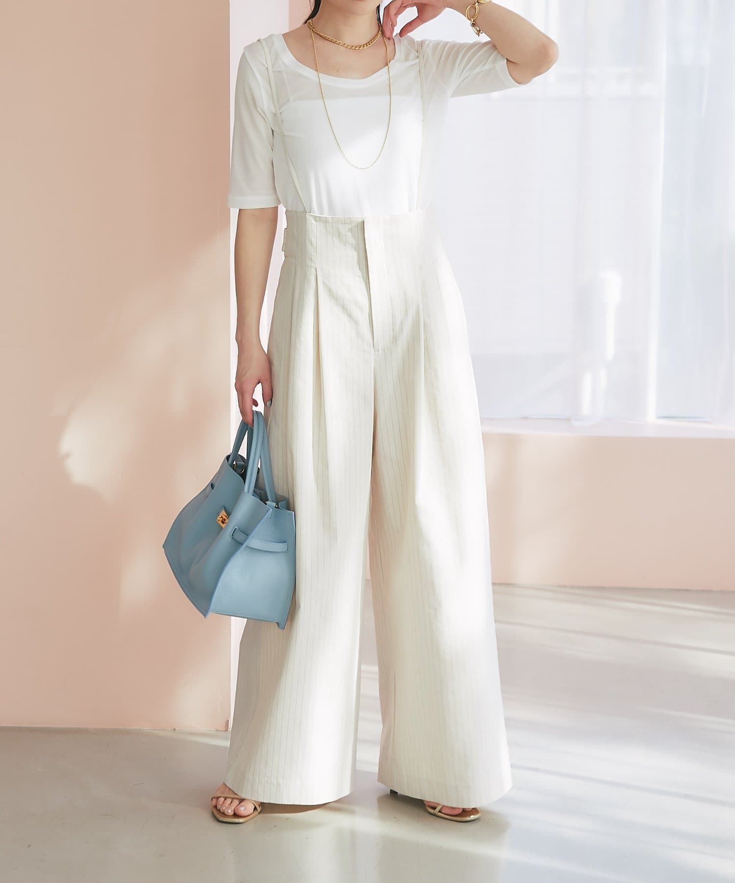 La boutique BonBon(ラブティックボンボン) 【愛されカジュアル】ストラップ付バギーパンツ