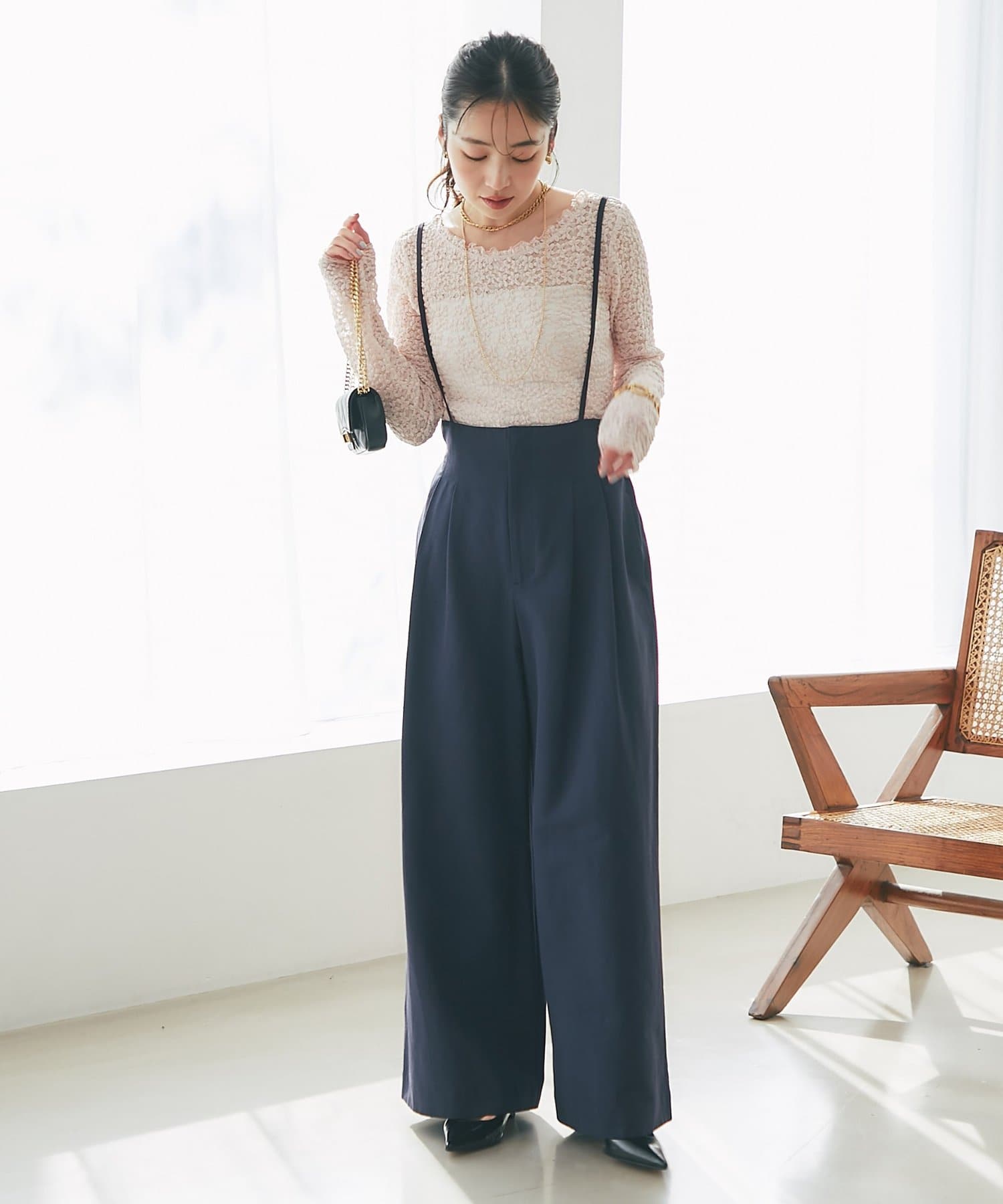 La boutique BonBon(ラブティックボンボン) 【愛されカジュアル】ストラップ付バギーパンツ