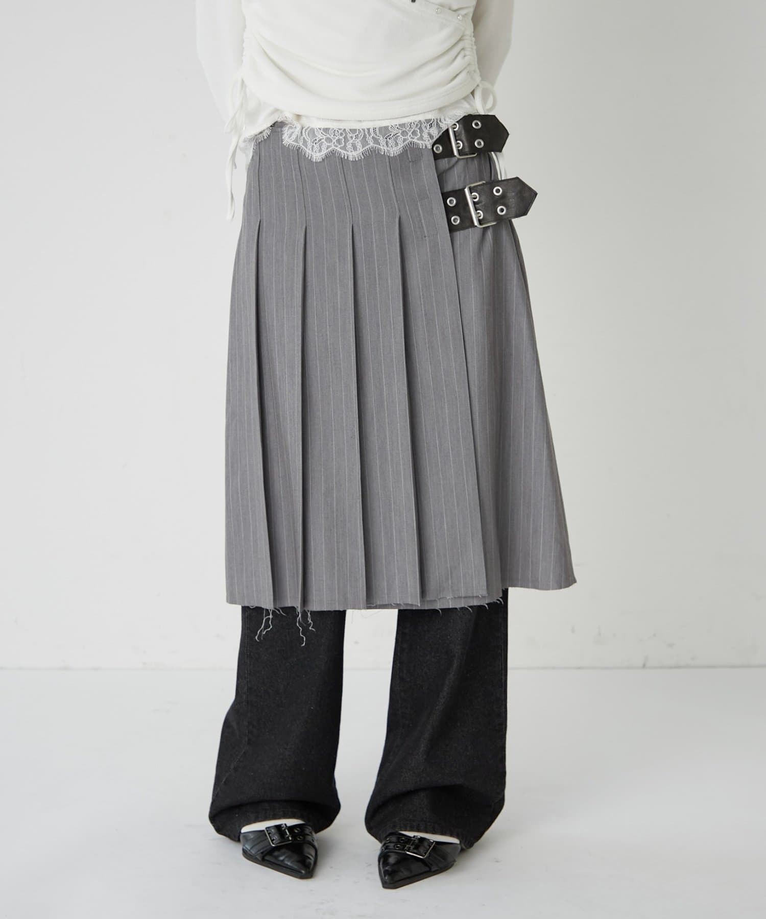 WHO’S WHO gallery(フーズフーギャラリー) ダブルベルトミディプリーツスカート