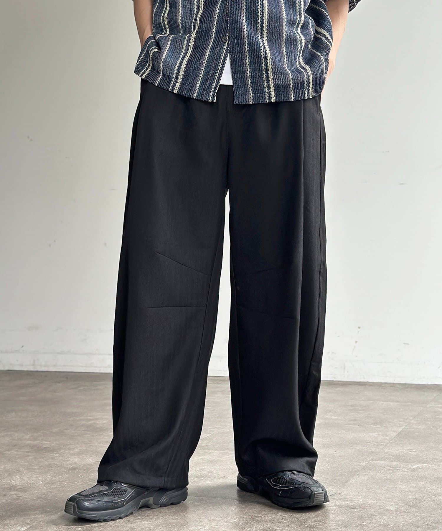 CPCM(シーピーシーエム) ヘリンボンバレルイージースラックス