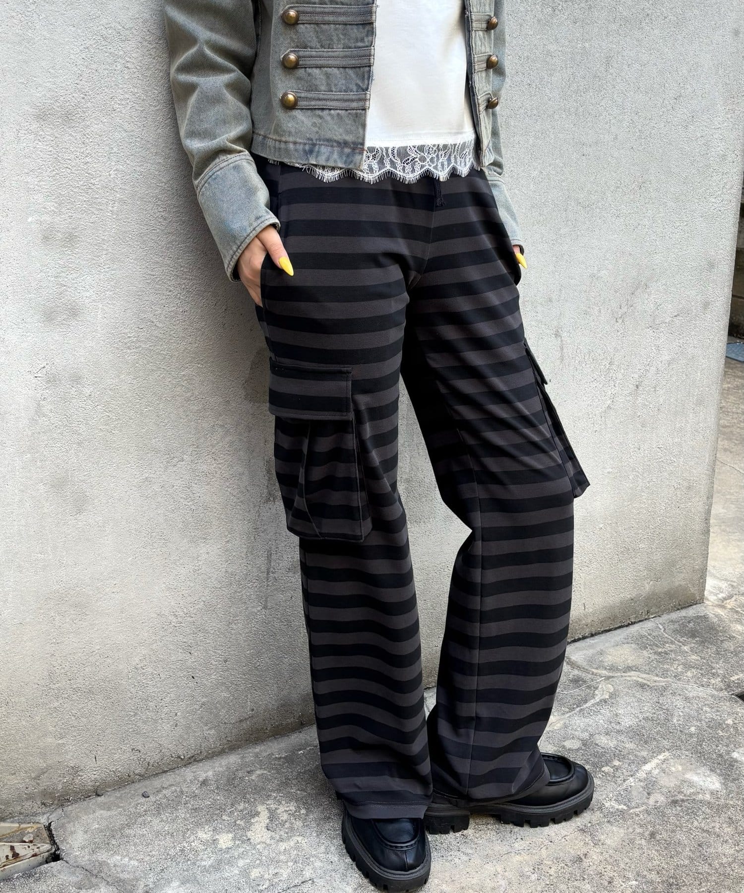 WHO’S WHO gallery(フーズフーギャラリー) カットボーダーカーゴパンツ