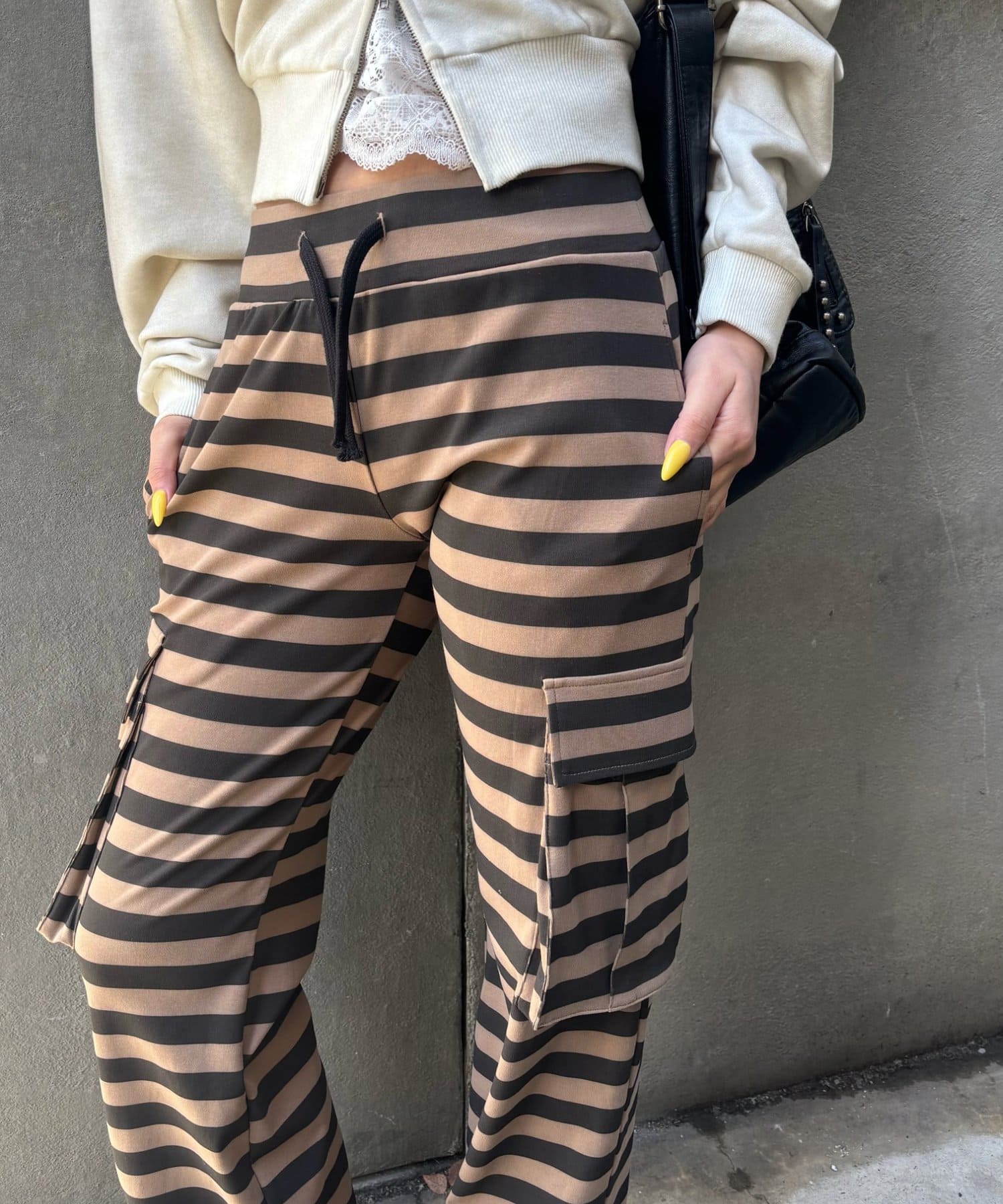 WHO’S WHO gallery(フーズフーギャラリー) カットボーダーカーゴパンツ