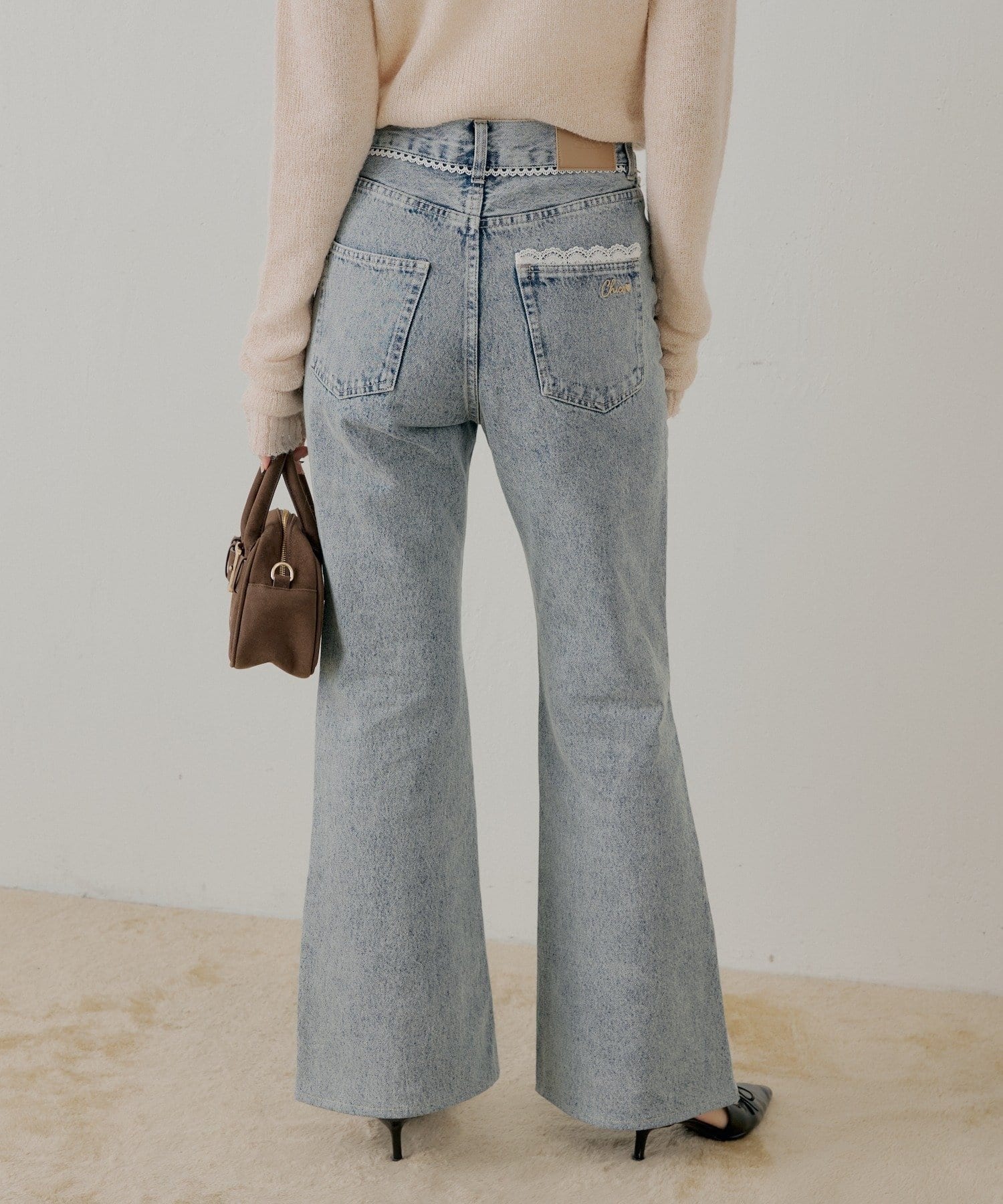 Chico(チコ) レースデザインフレアデニム