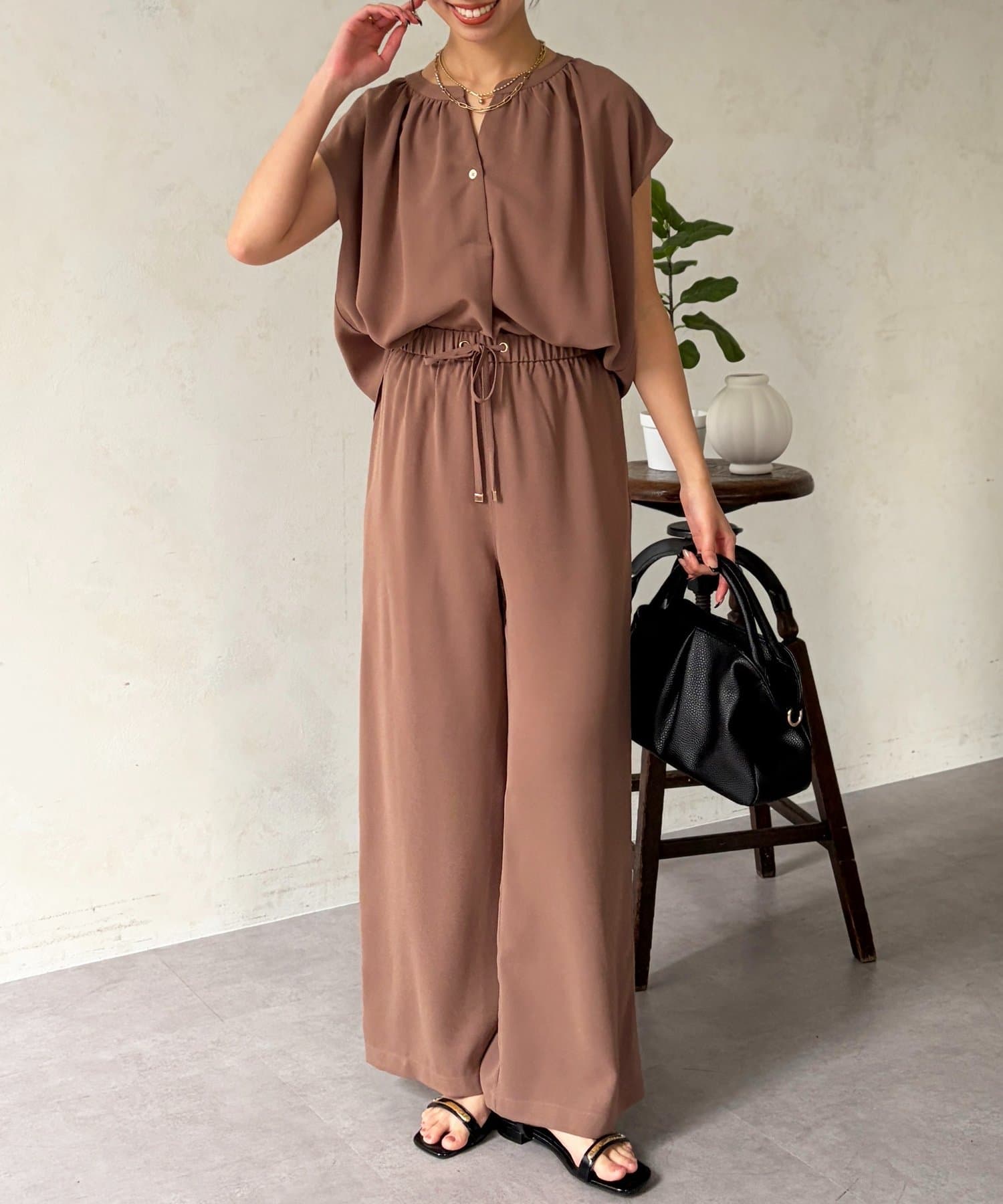 Chez toi(シェトワ) 【セットアイテム】キーネックシャツ×イージーパンツ