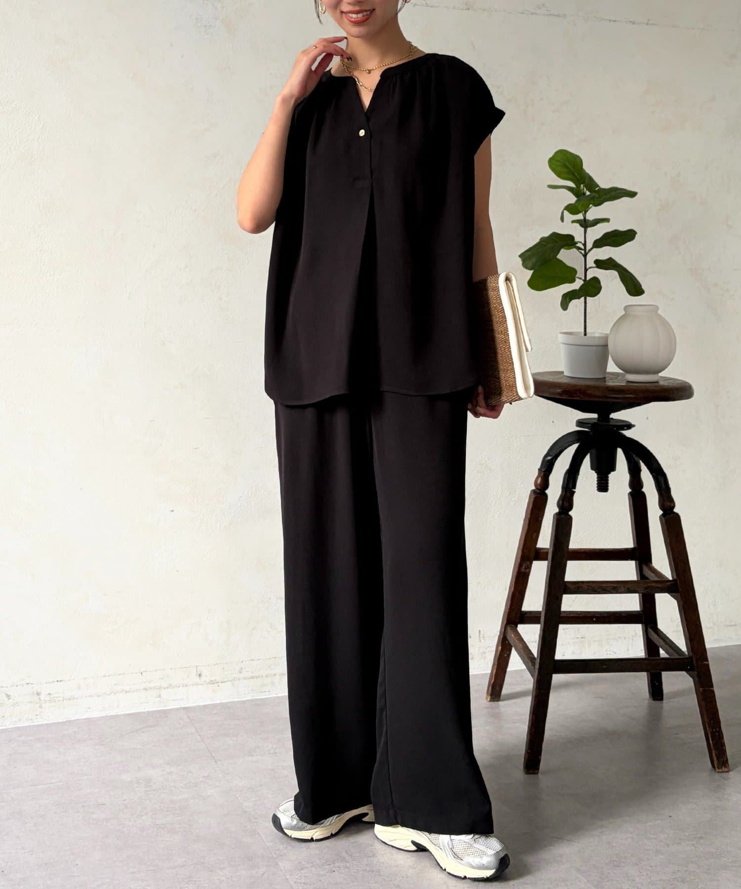 Chez toi(シェトワ) 【セットアイテム】キーネックシャツ×イージーパンツ