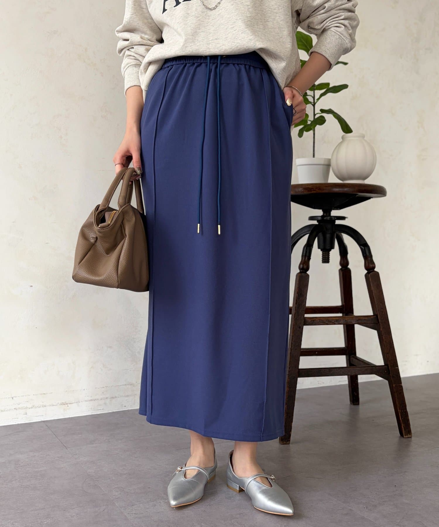 Chez toi(シェトワ) 梨地ナロースカート