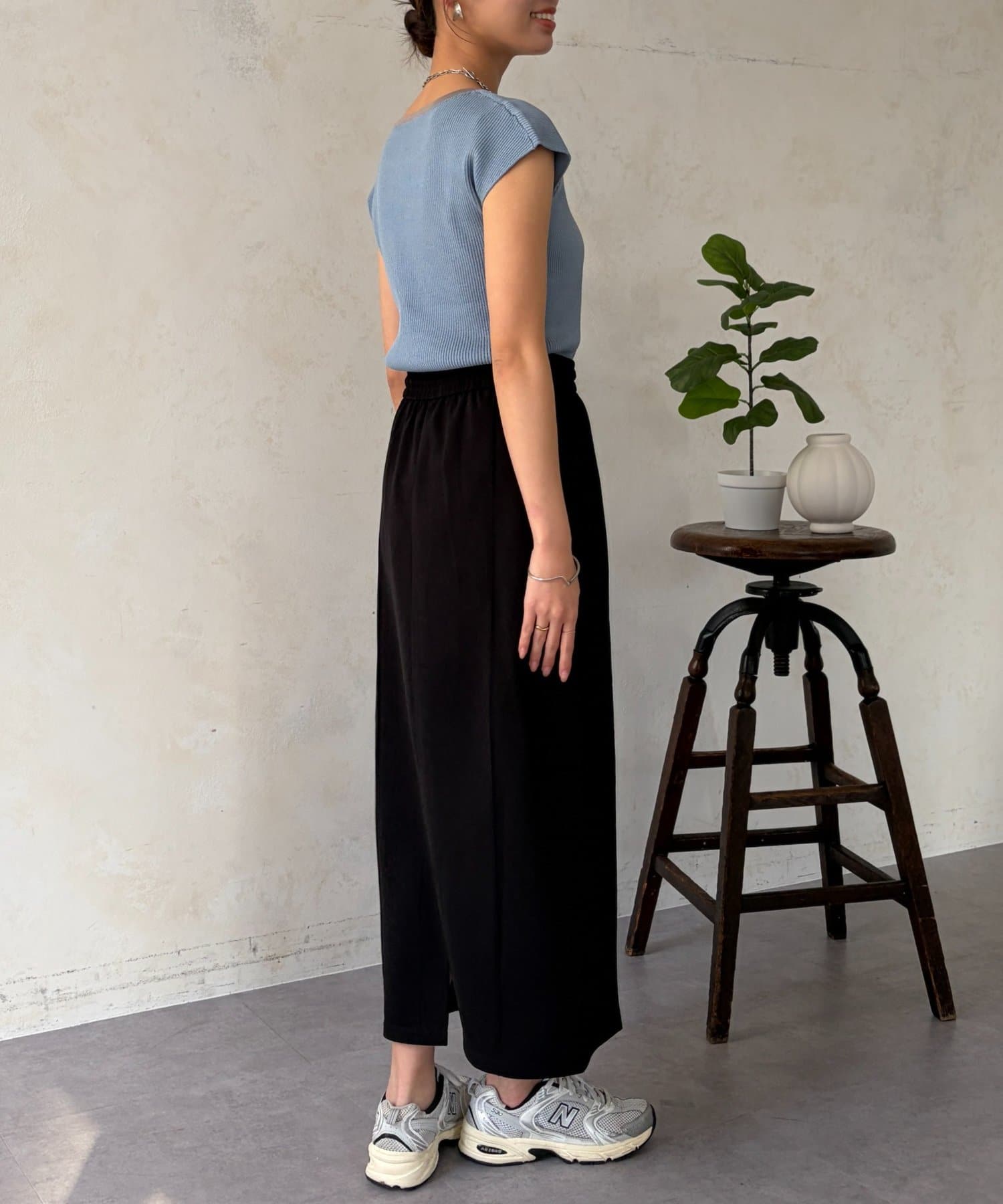 Chez toi(シェトワ) 梨地ナロースカート