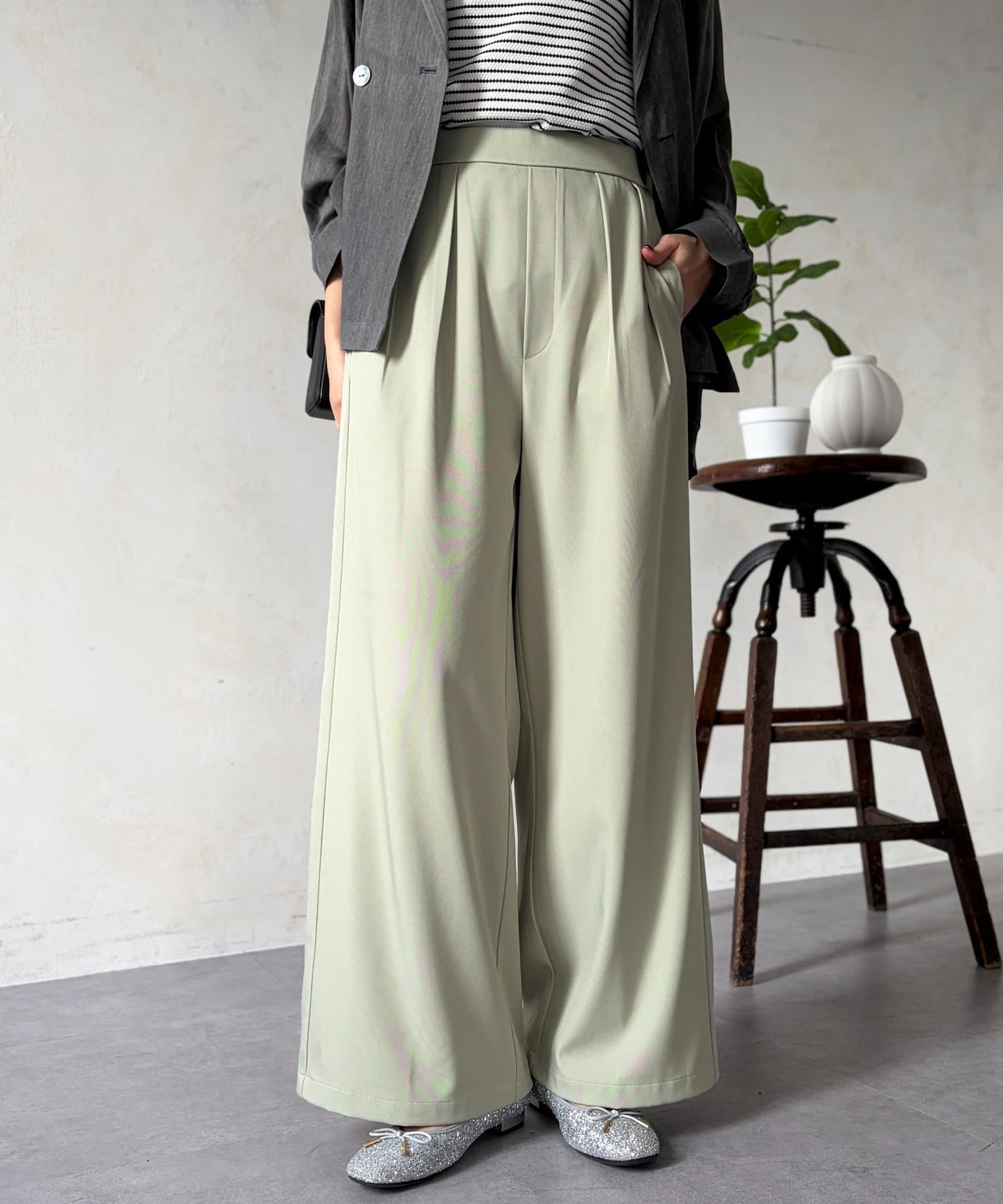 Chez toi(シェトワ) とろみイージーパンツ