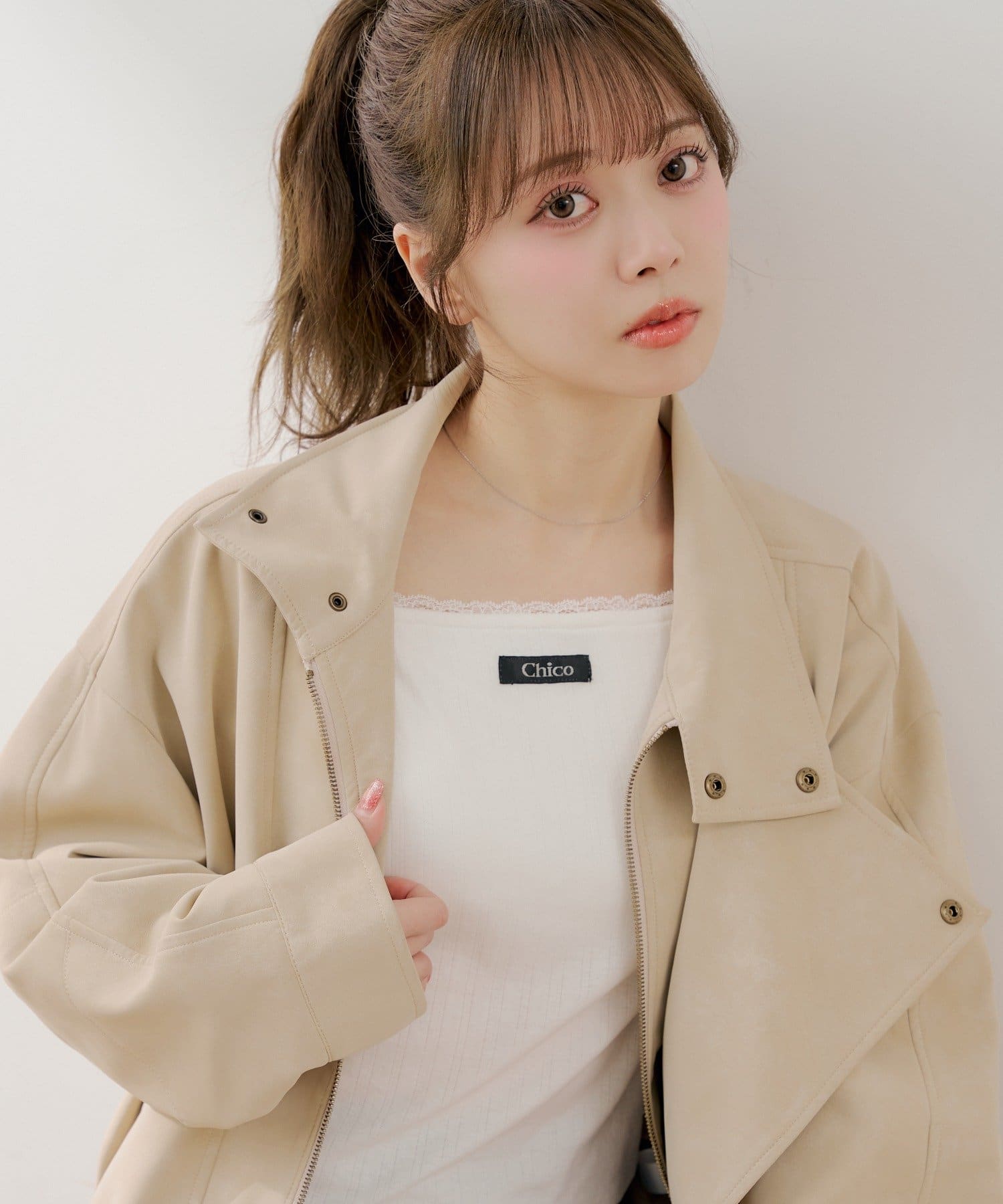 Chico(チコ) カップ付きレースコンパクトトップス