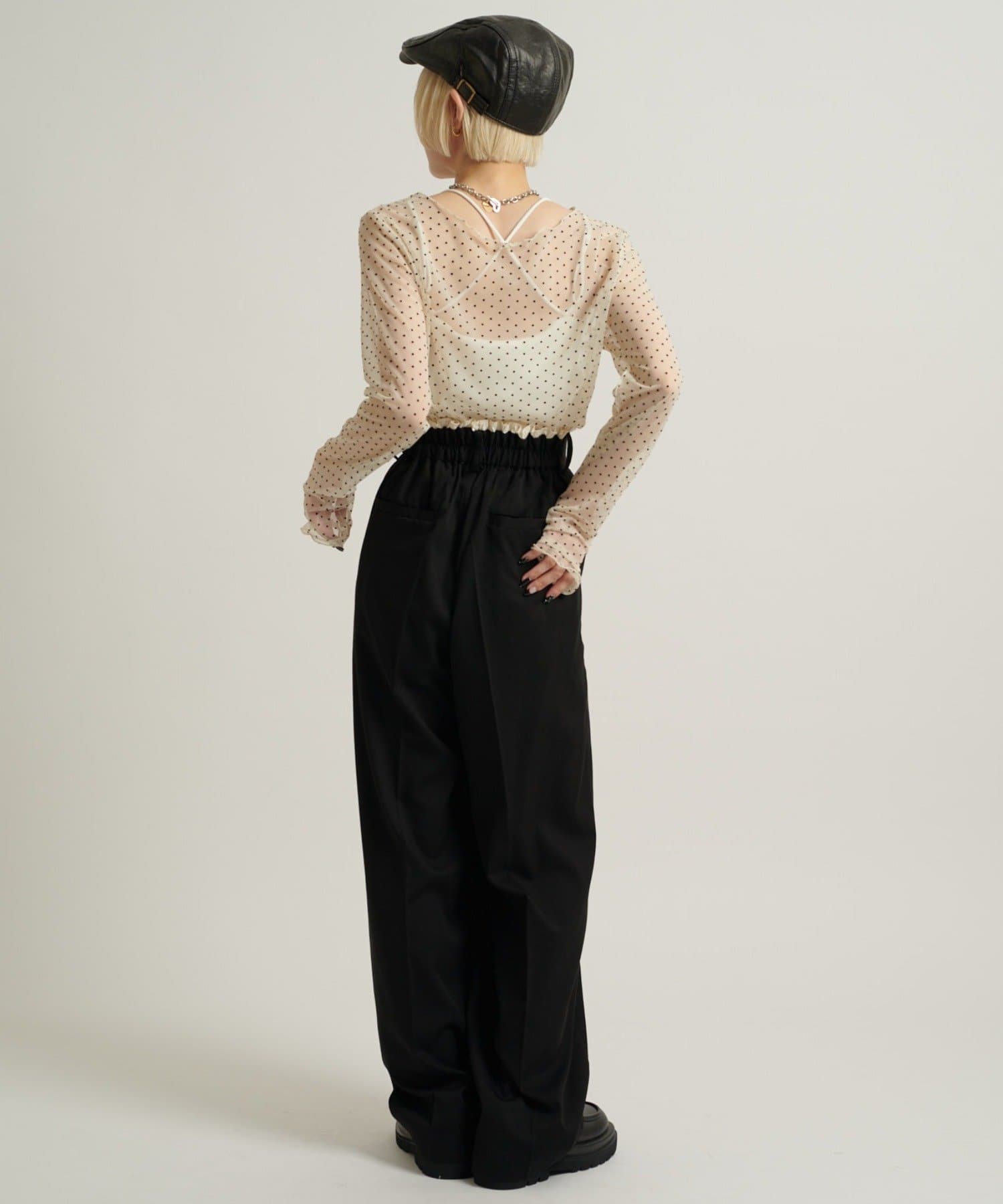 w closet(ダブルクローゼット) フリルスラックスパンツ