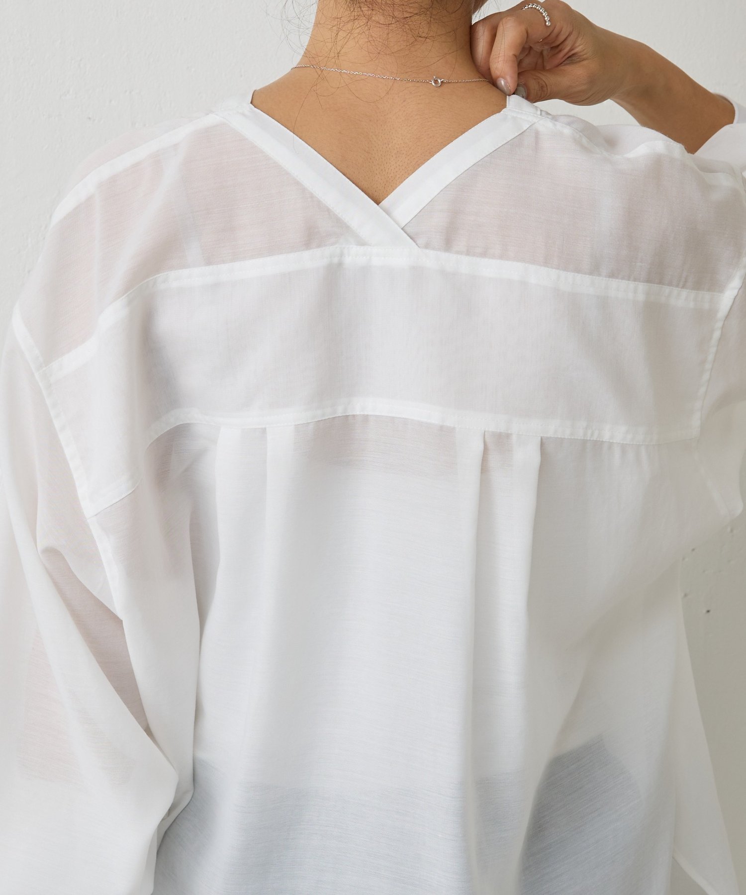 BEARDSLEY(ビアズリー) 《2/12(木)12:00予約開始》シアーカラーレスシャツ