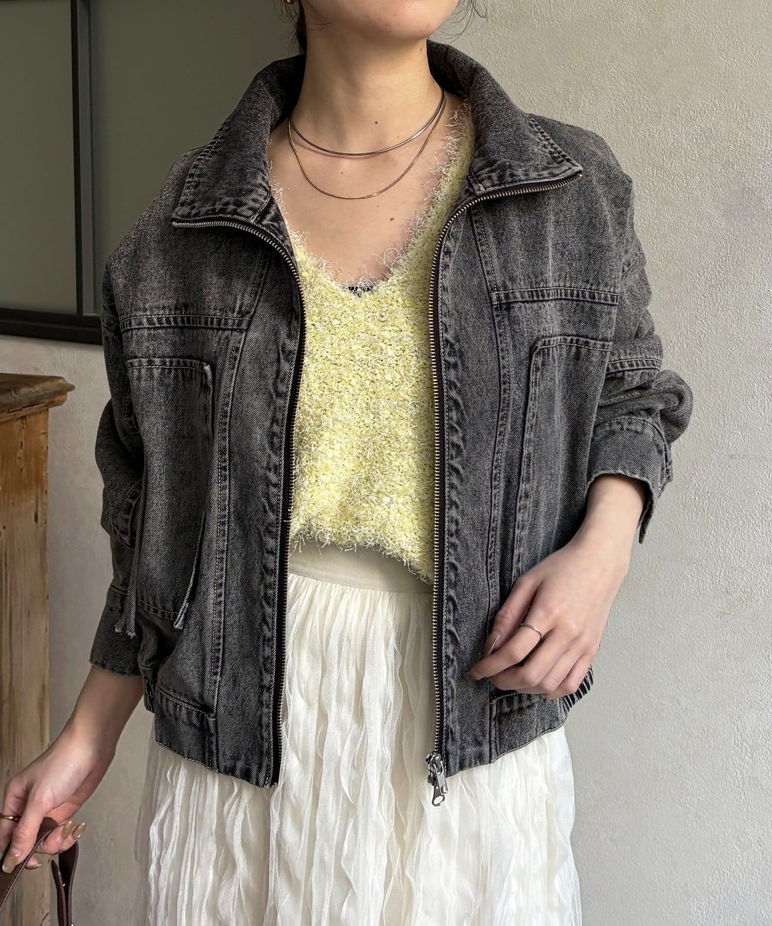 Thevon.(ゼヴォン) スタンドネックステッチデニムジャケット