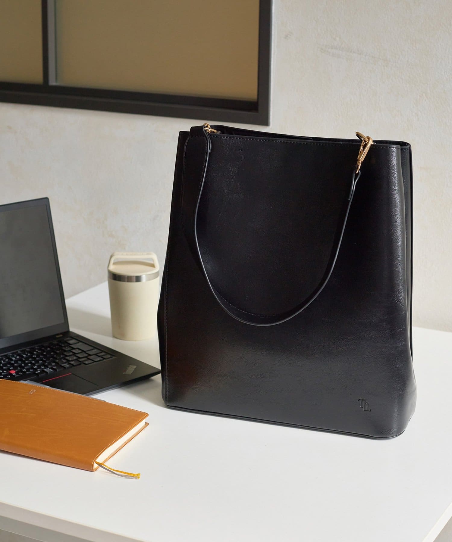 Thevon.(ゼヴォン) 【Yuna&Mayuコラボ企画】ウェーブハンドルトートバッグ