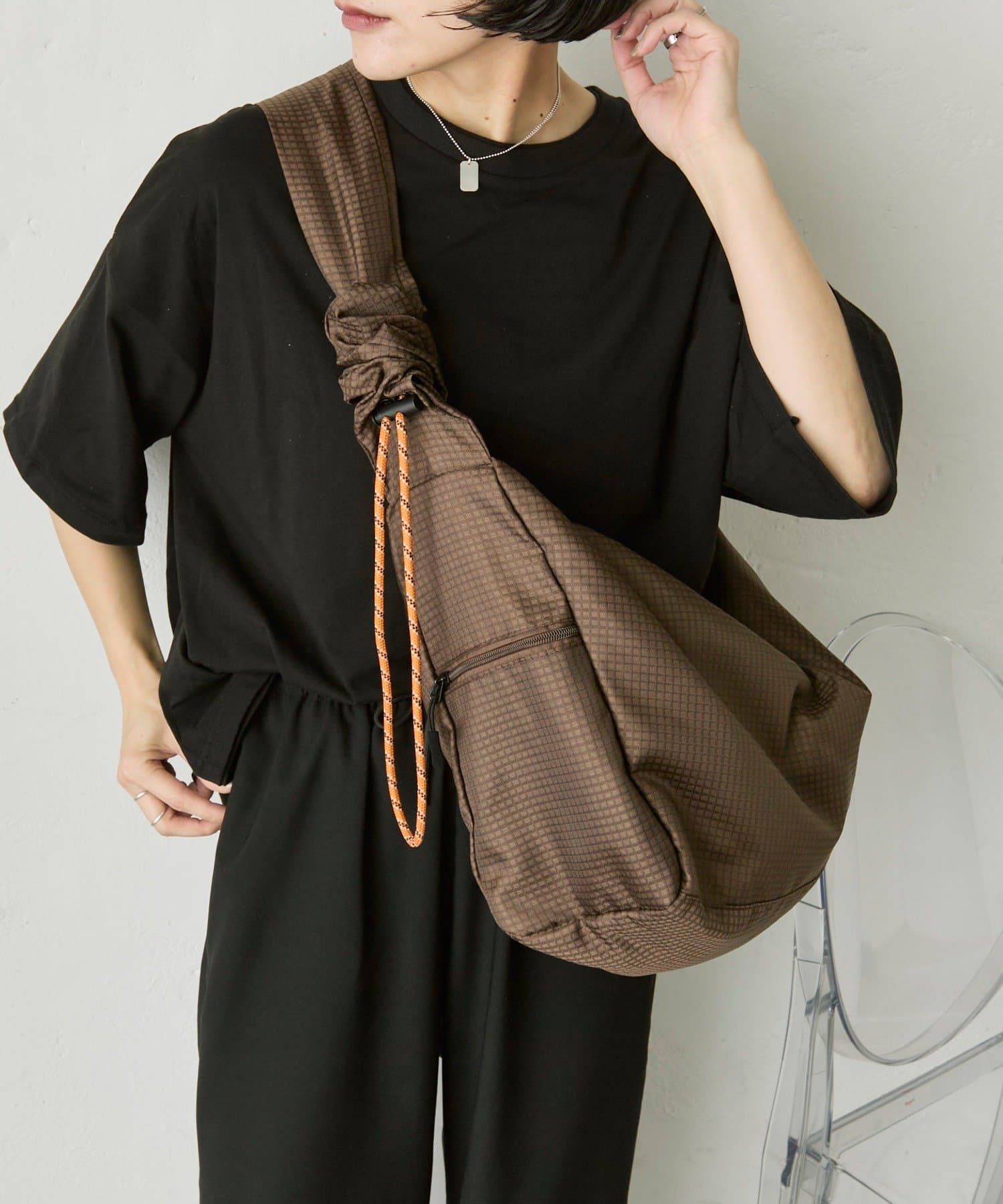 ear PAPILLONNER(イア パピヨネ) ビッグショルダーバッグ《A4サイズ対応》