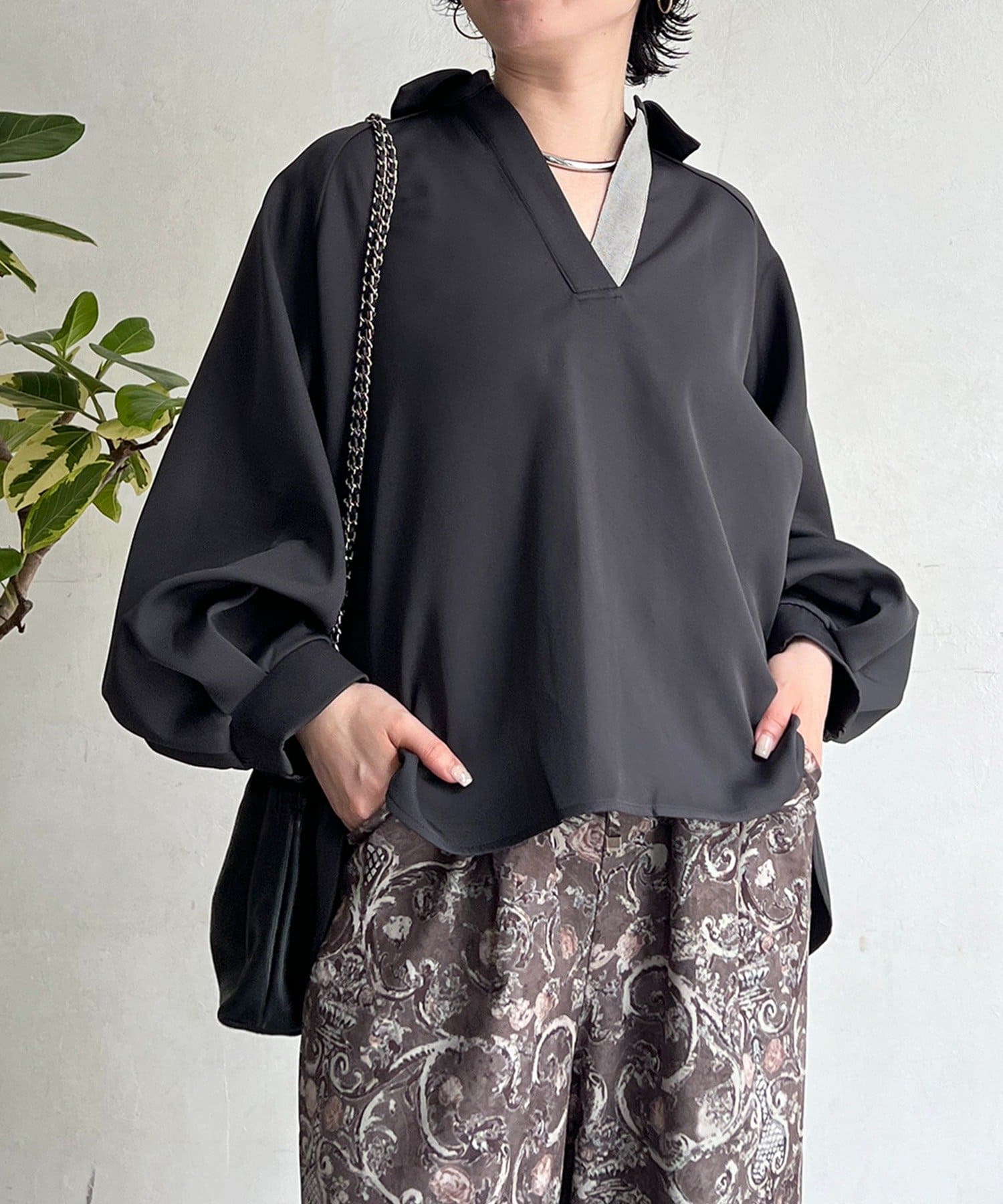 un dix cors(アンディコール) パウダーストレッチブラウス