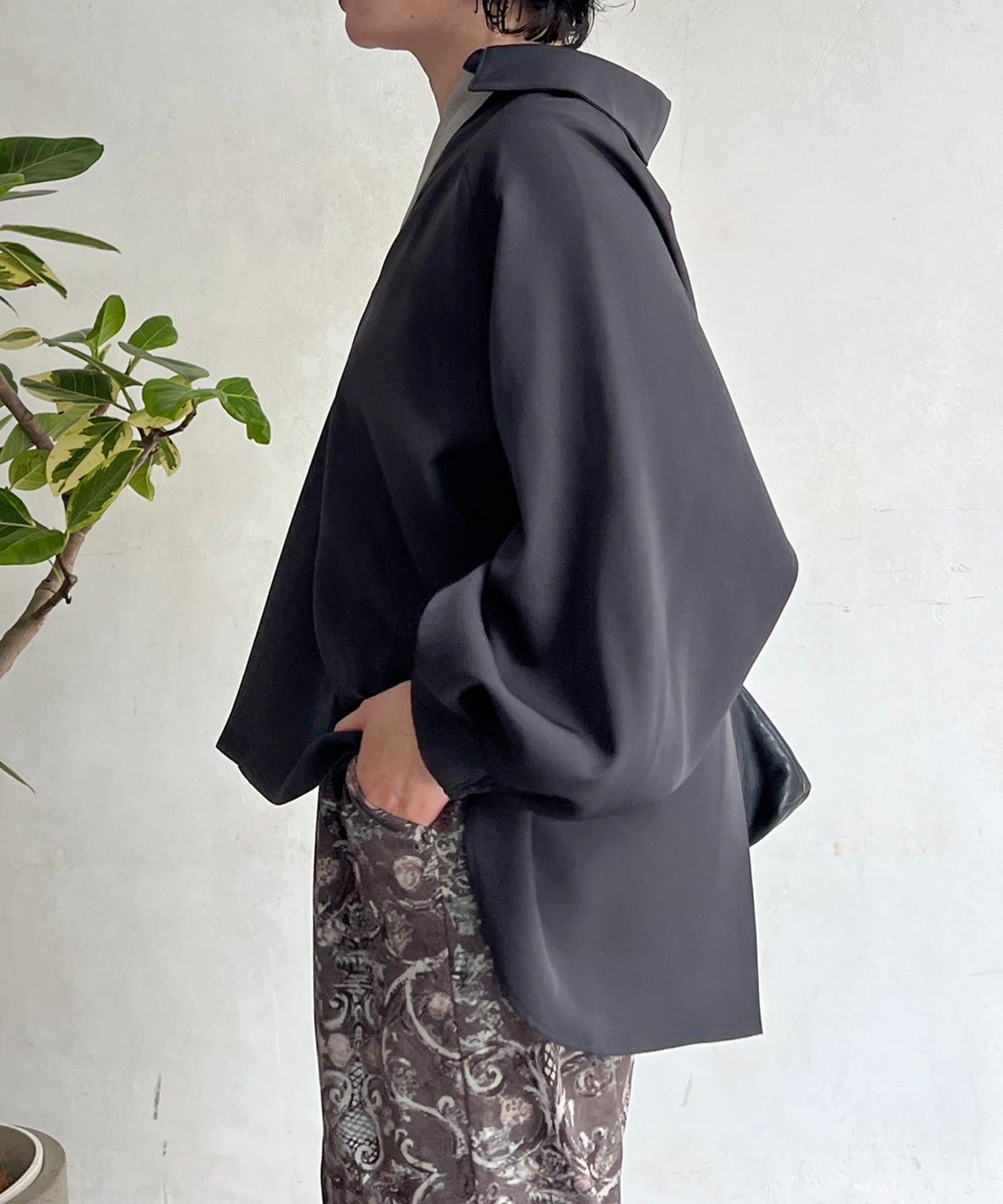 un dix cors(アンディコール) パウダーストレッチブラウス