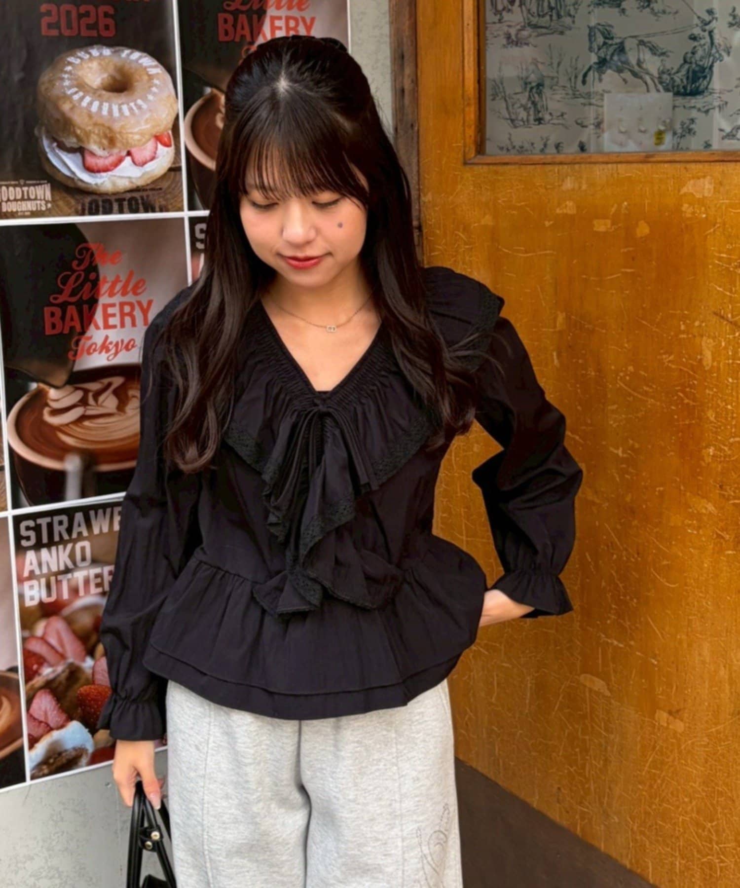 NICE CLAUP / OLIVE des OLIVE OUTLET(ナイスクラップ  / オリーブ デ オリーブ アウトレット) 【continuer】レースフリフリブラウス