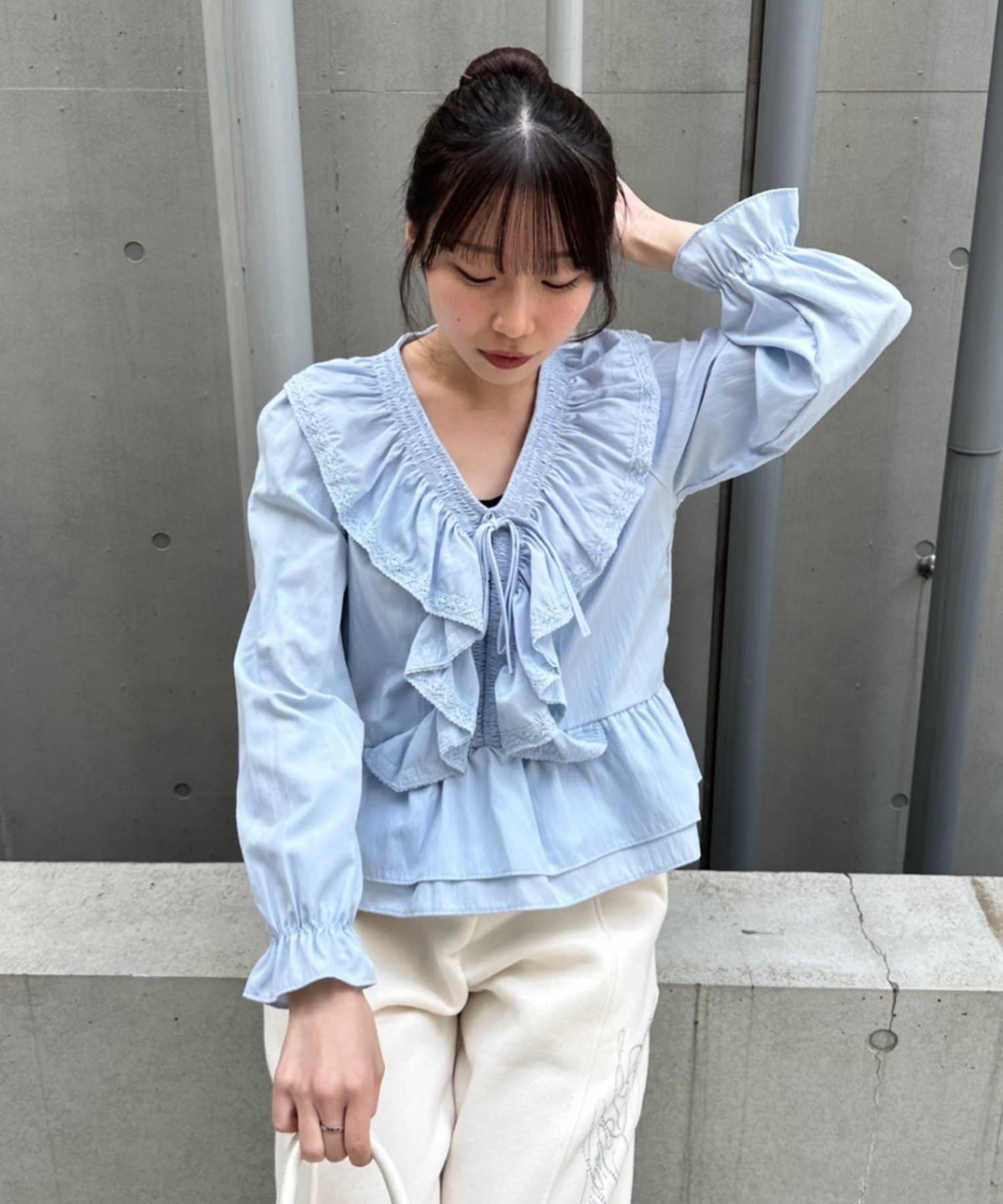 Remind me and forever(リマインドミーアンドフォーエバー) レースフリフリブラウス