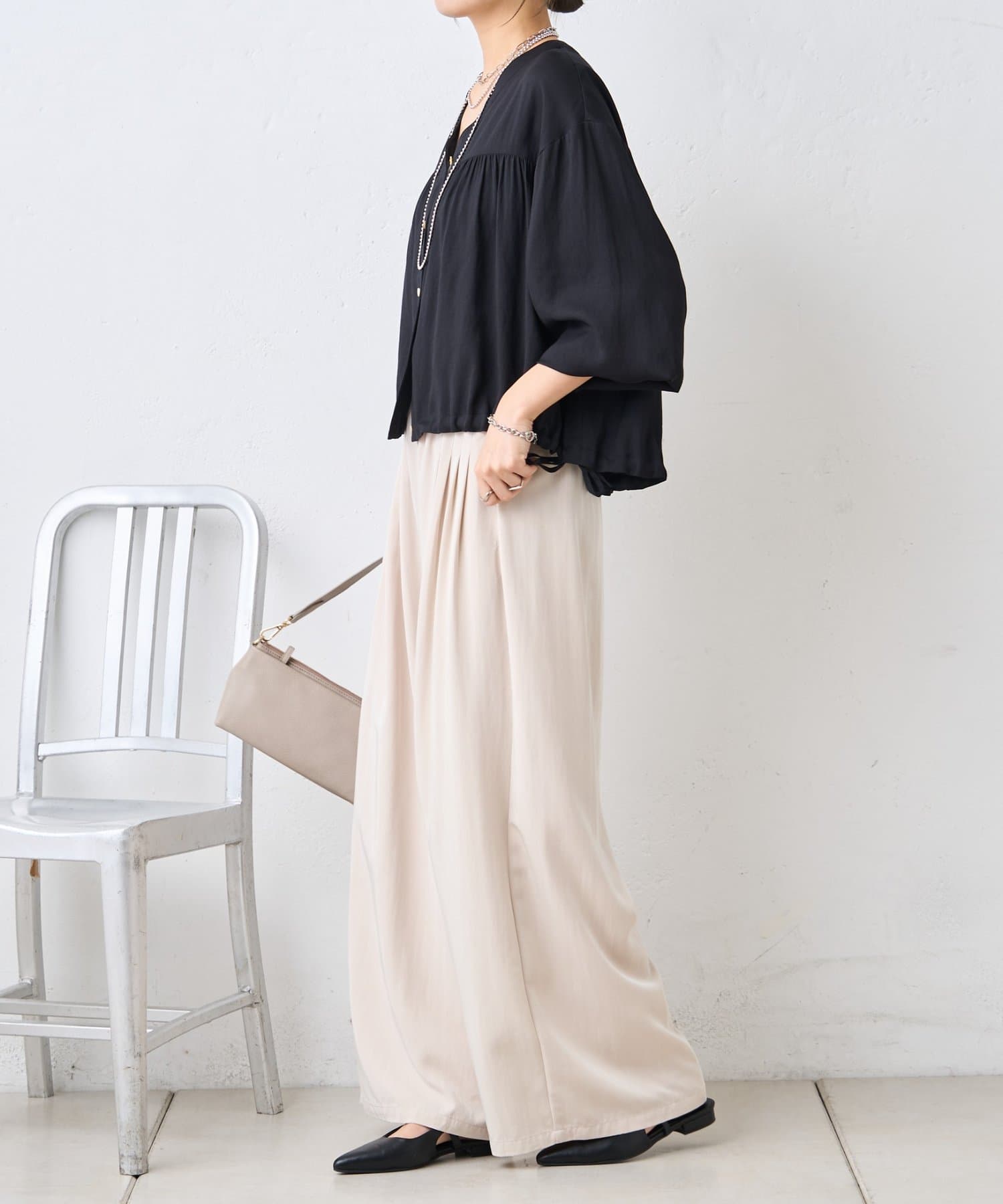 Jena　espace merveilleux(ジェナ　エスパスメルヴェイユ) 裾リボンドロストシャツ