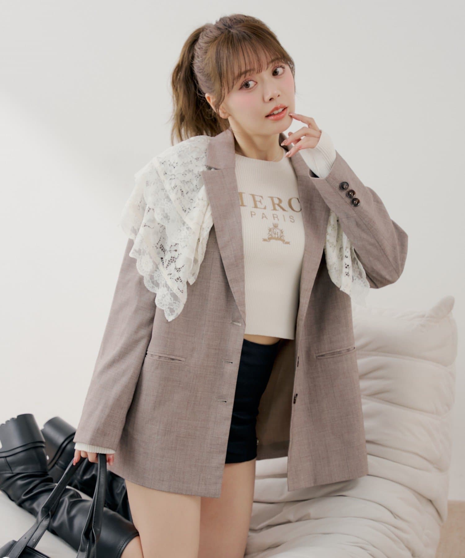 Chico(チコ) 襟レーステーラードジャケット