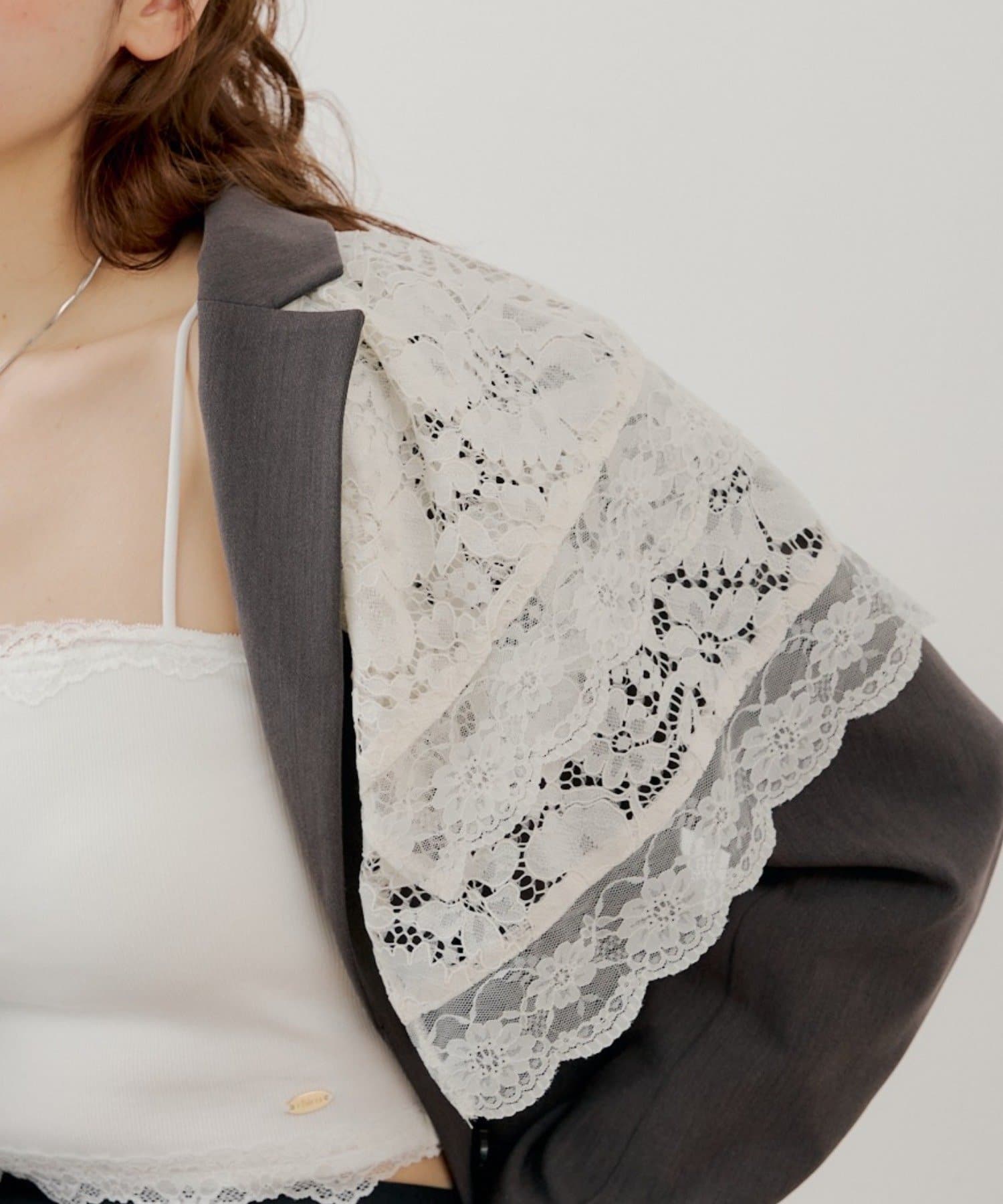 Chico(チコ) 襟レーステーラードジャケット