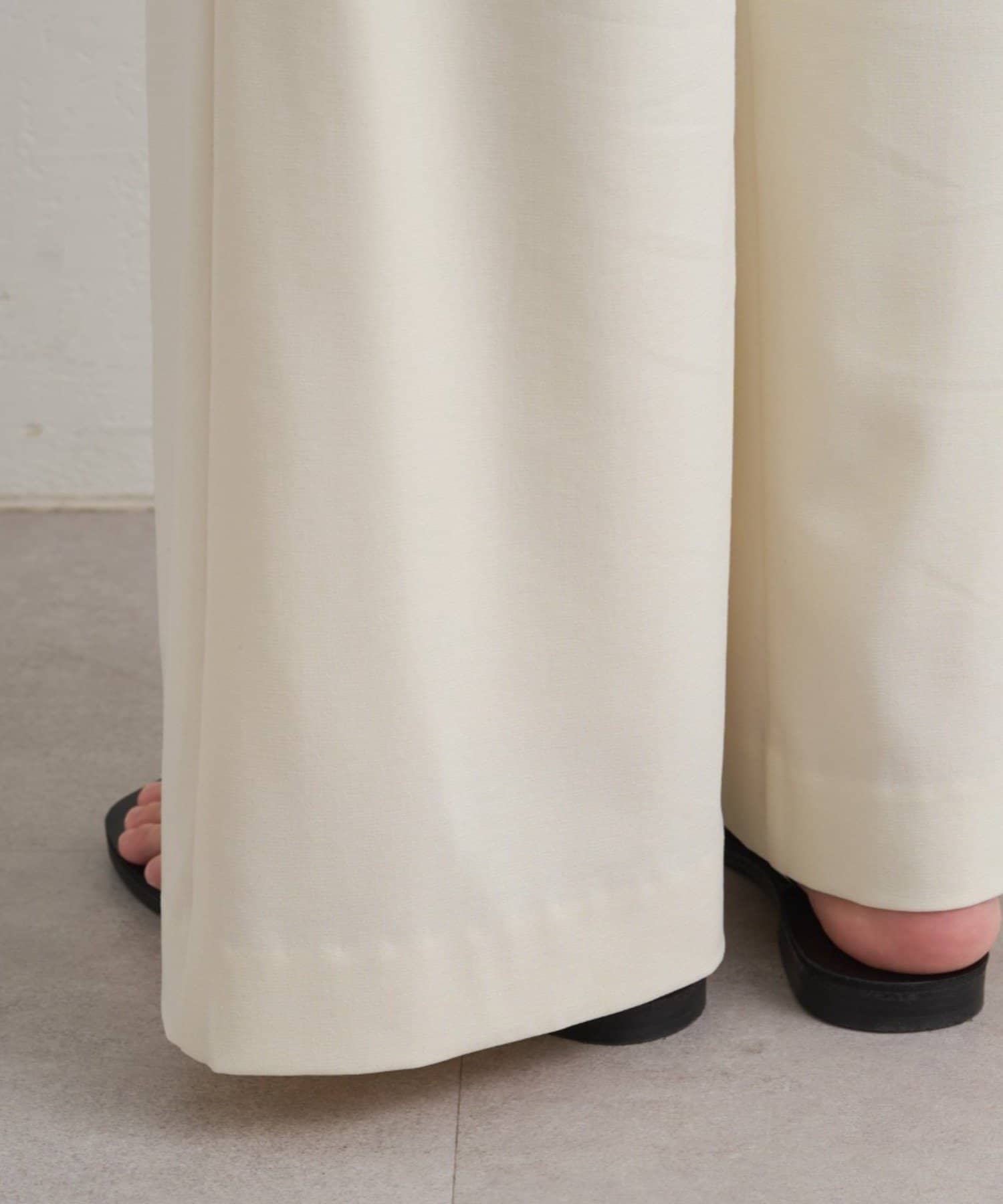 LOUNGEDRESS(ラウンジドレス) イージーフレアパンツ