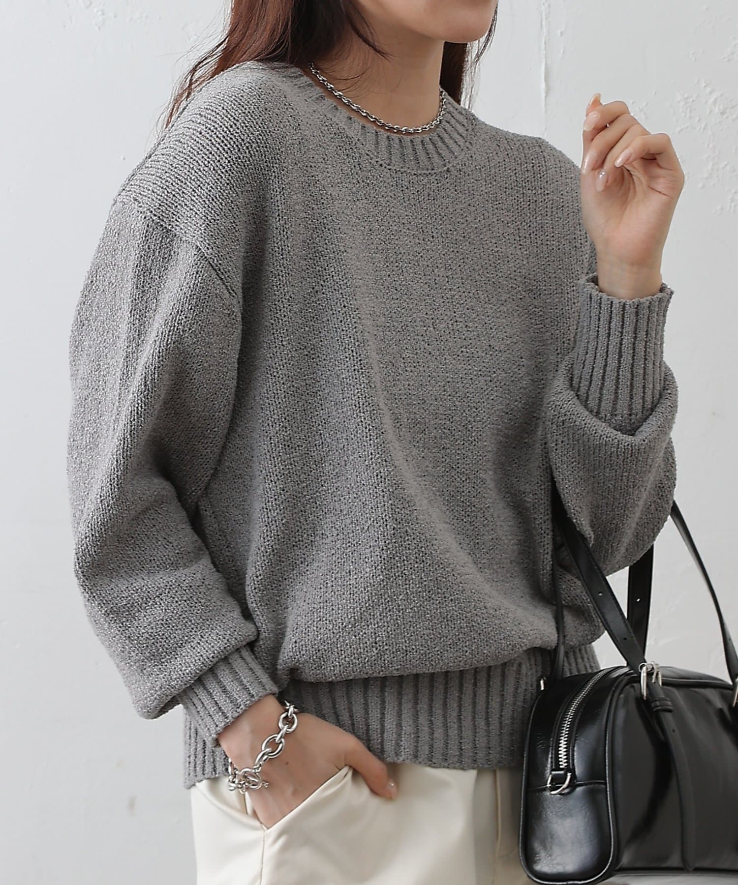 COLONY 2139(コロニー トゥーワンスリーナイン) ミニブークレクルーネックニットプルオーバー