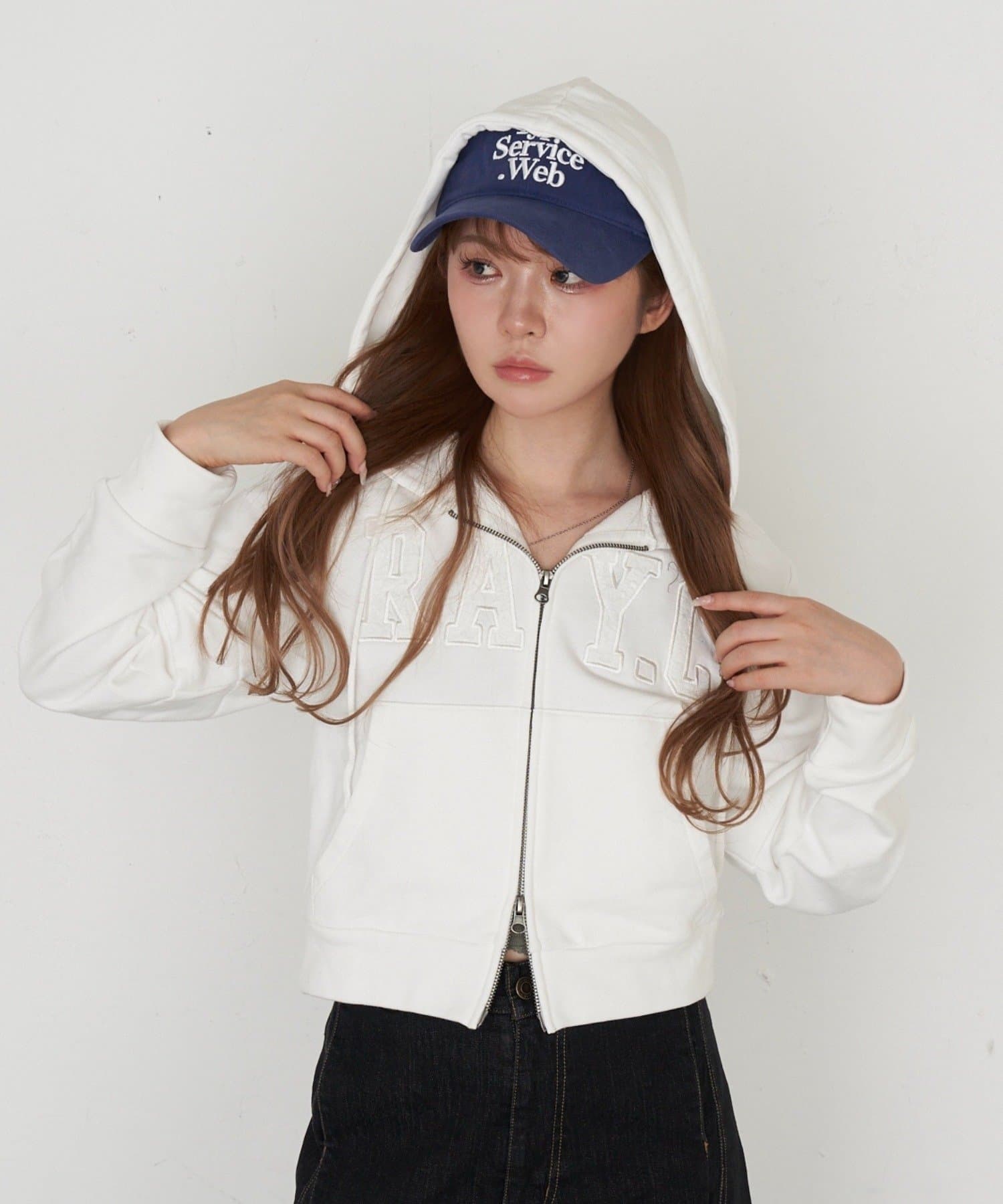 RAY CASSIN(レイカズン) ロゴパッチワークパーカー