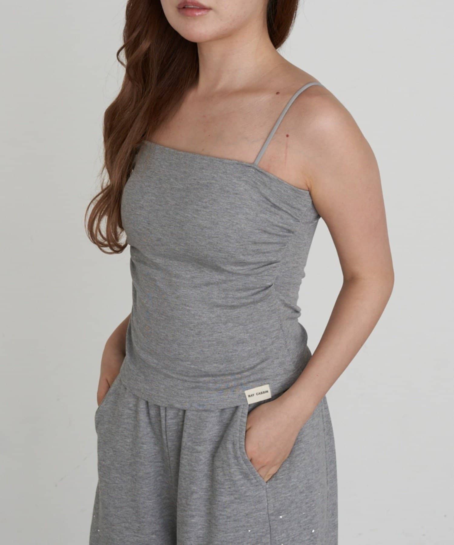 RAY CASSIN(レイカズン) パット付キャミソール