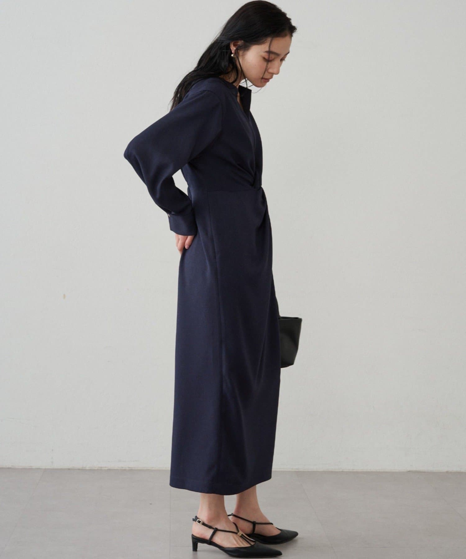 LOUNGEDRESS(ラウンジドレス) ツイストVネックワンピース