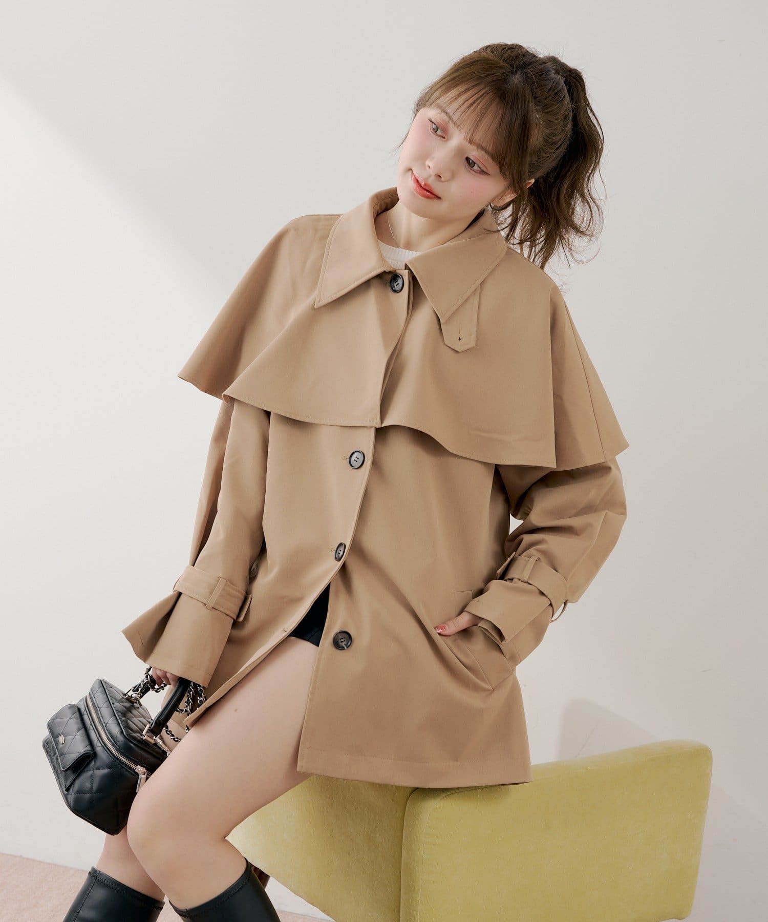 Chico(チコ) ケープカラーミドルトレンチコート