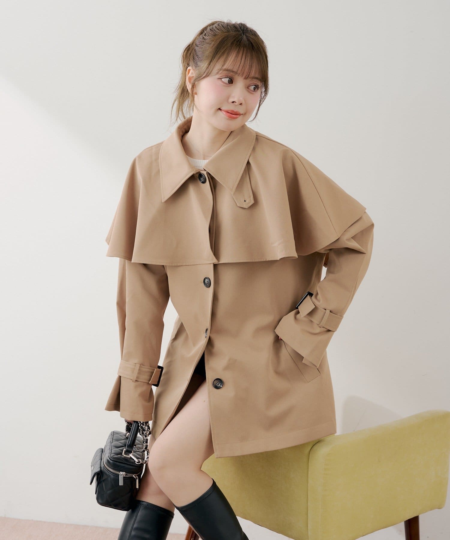 Chico(チコ) ケープカラーミドルトレンチコート